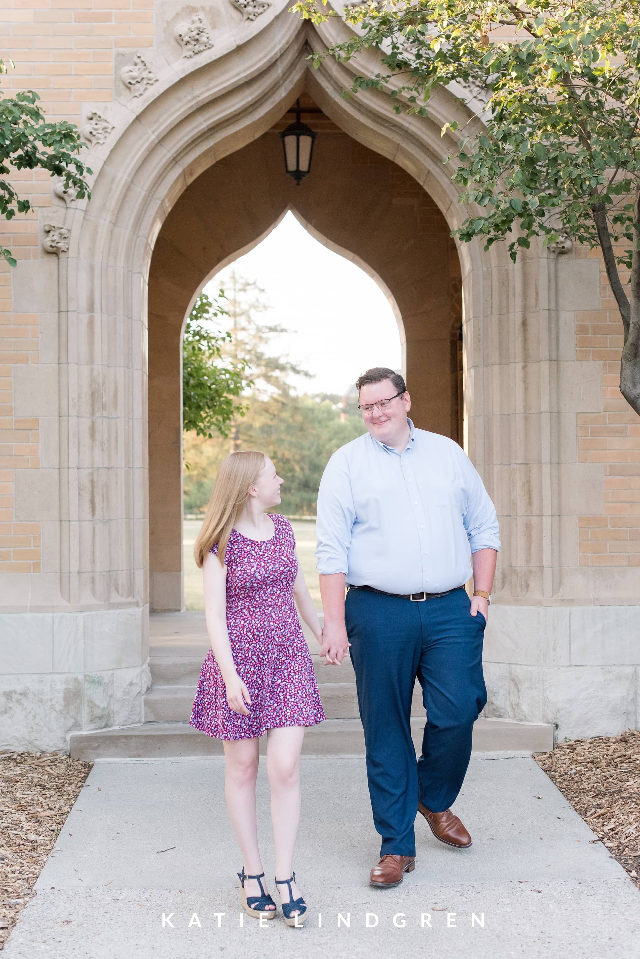 Des Moines Engagement Photographer