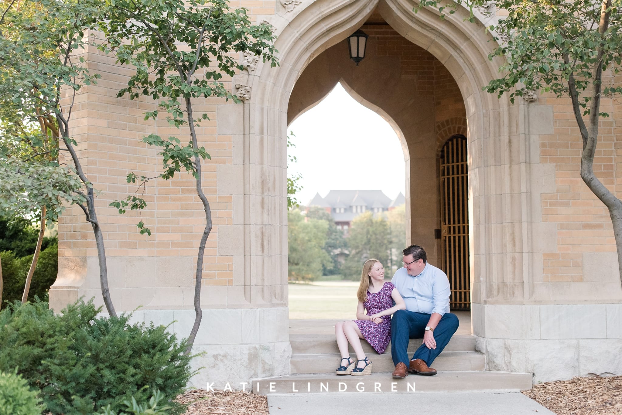 Des Moines Engagement Photographer