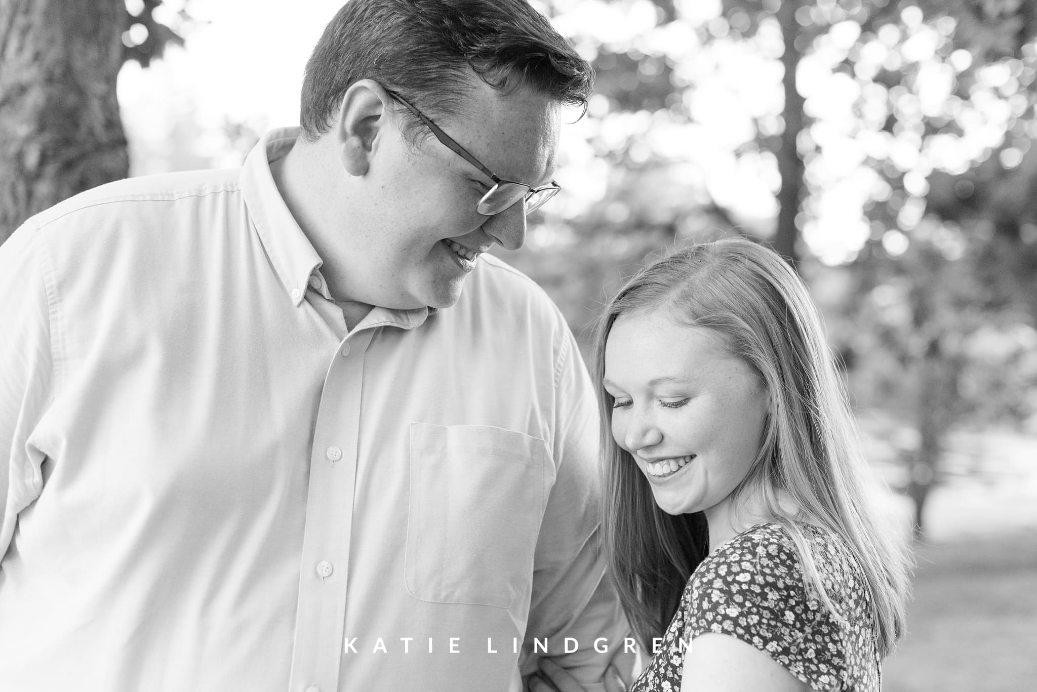Des Moines Engagement Photographer