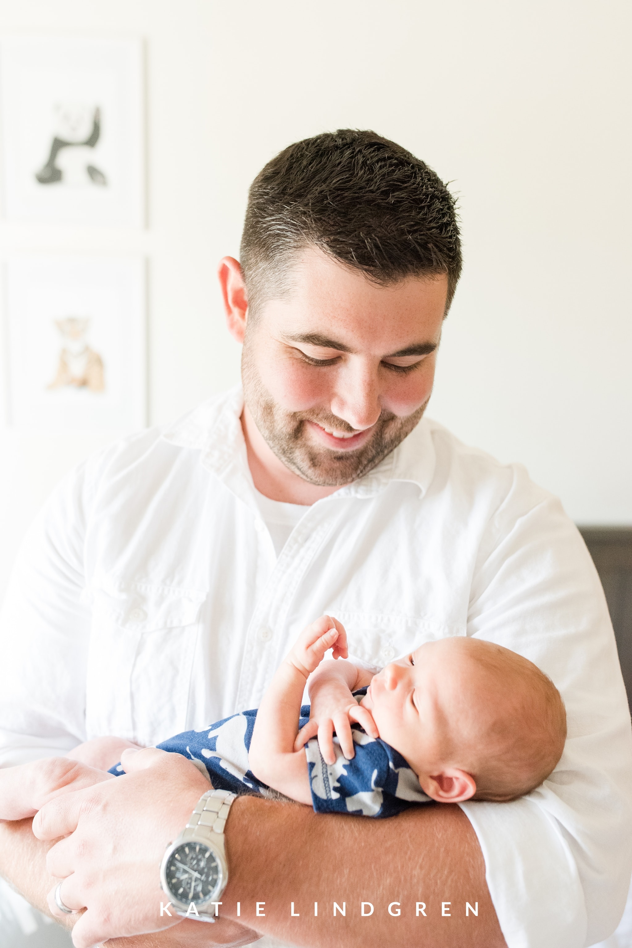 Des Moines Lifestyle Newborn Photographer