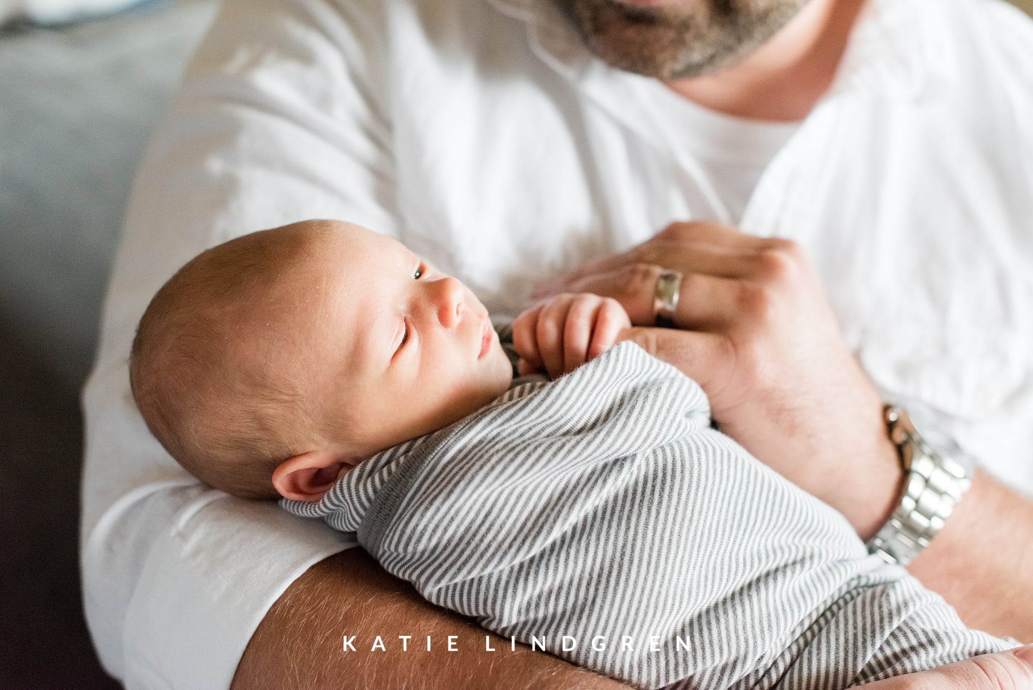 Des Moines Lifestyle Newborn Photographer