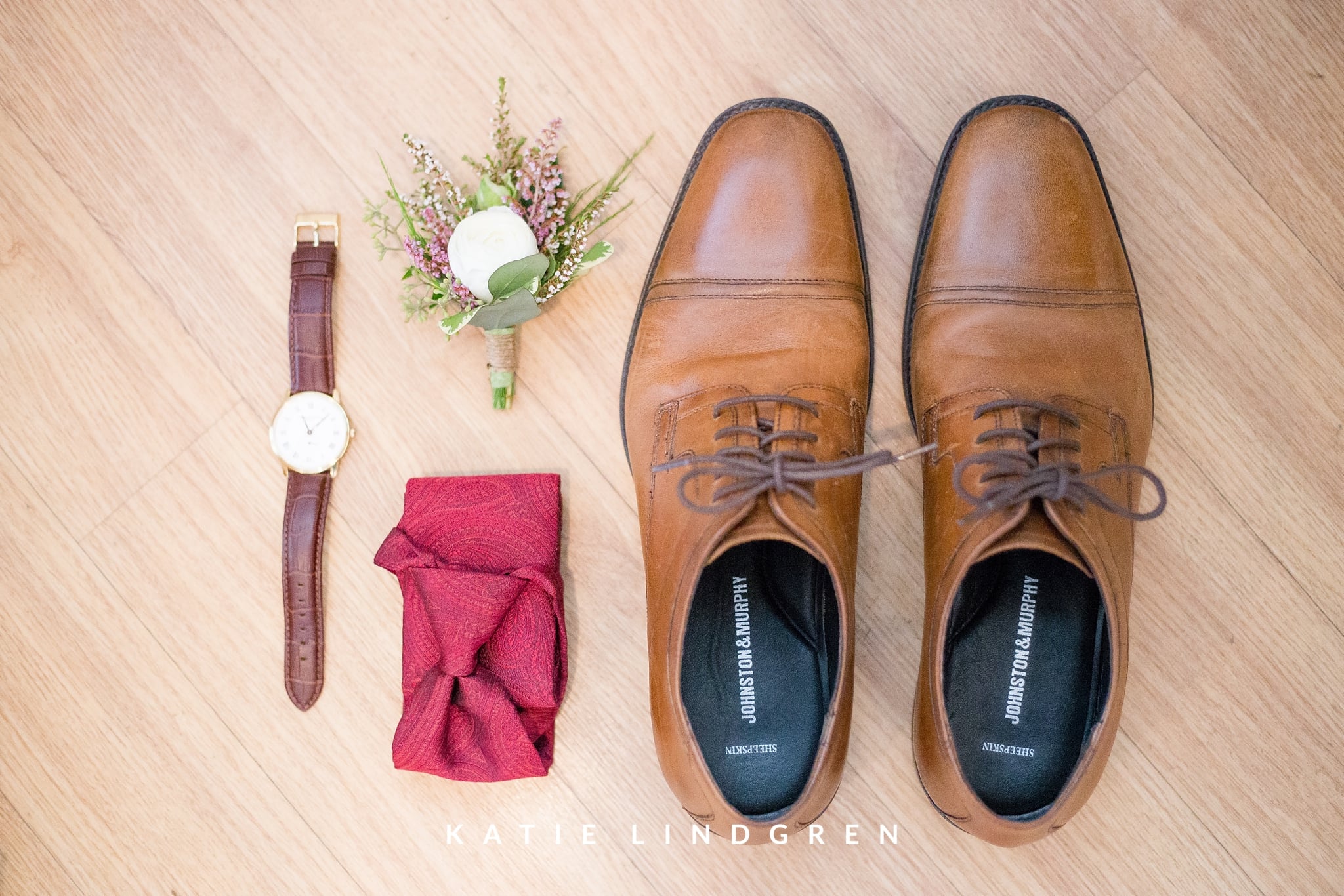 Pella Wedding Photographer