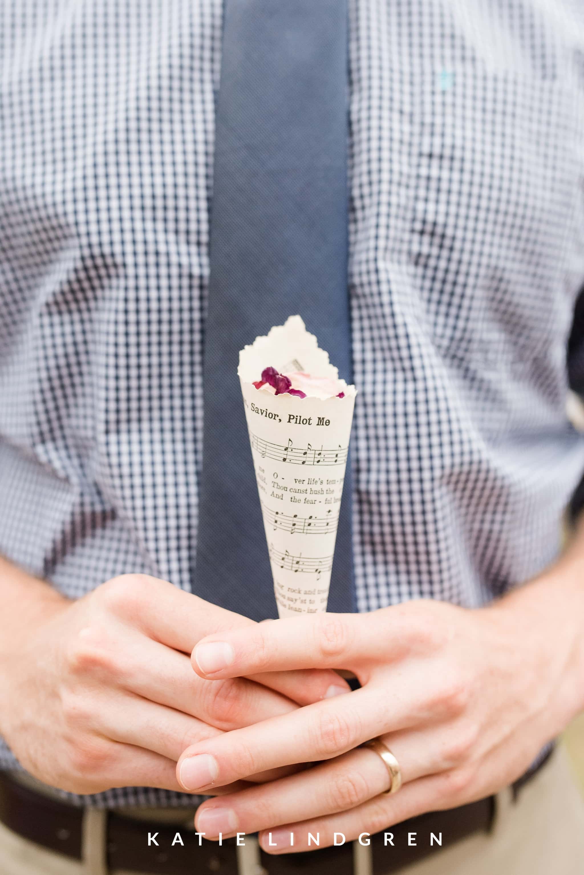 Pella Wedding Photographer