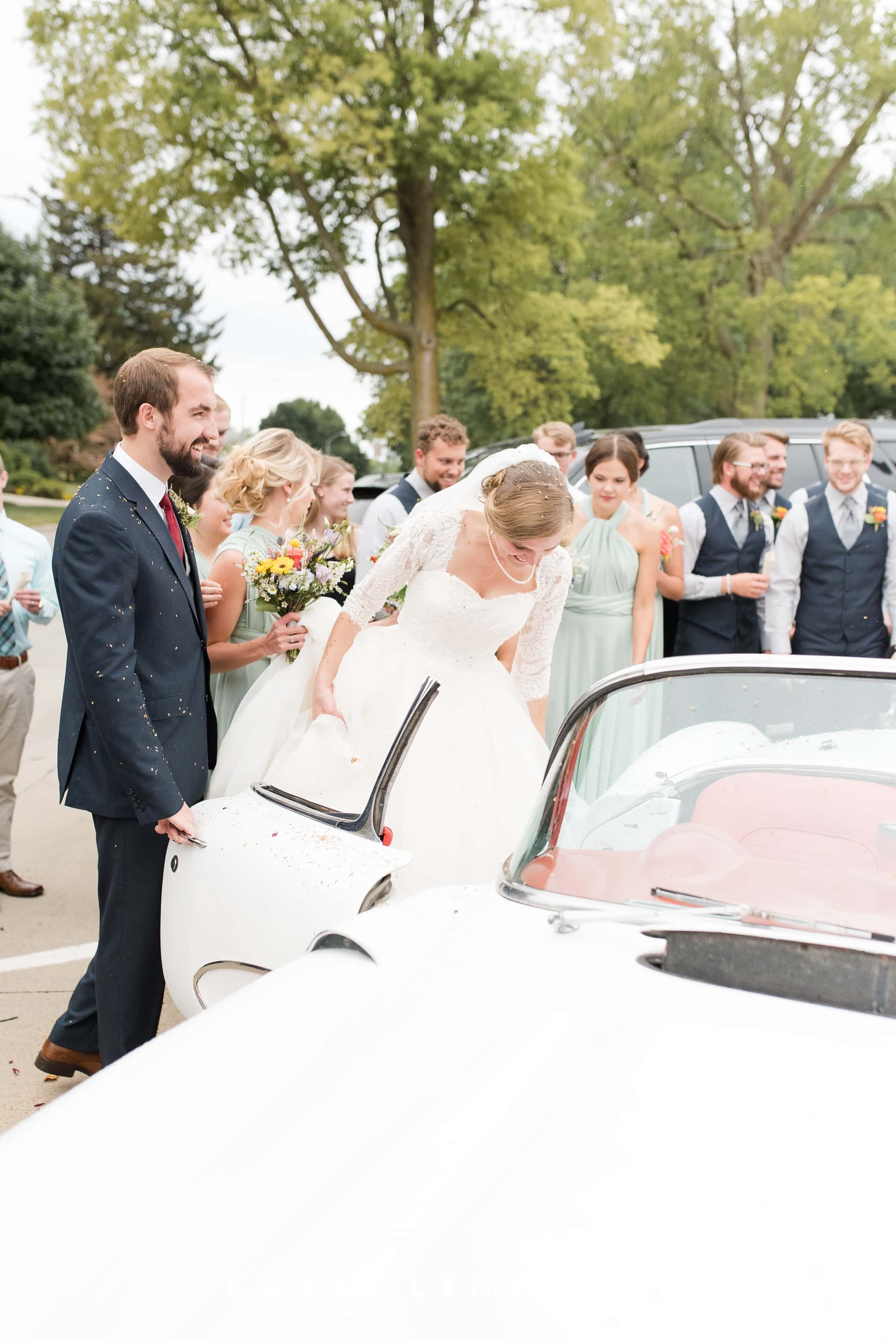 Pella Wedding Photographer