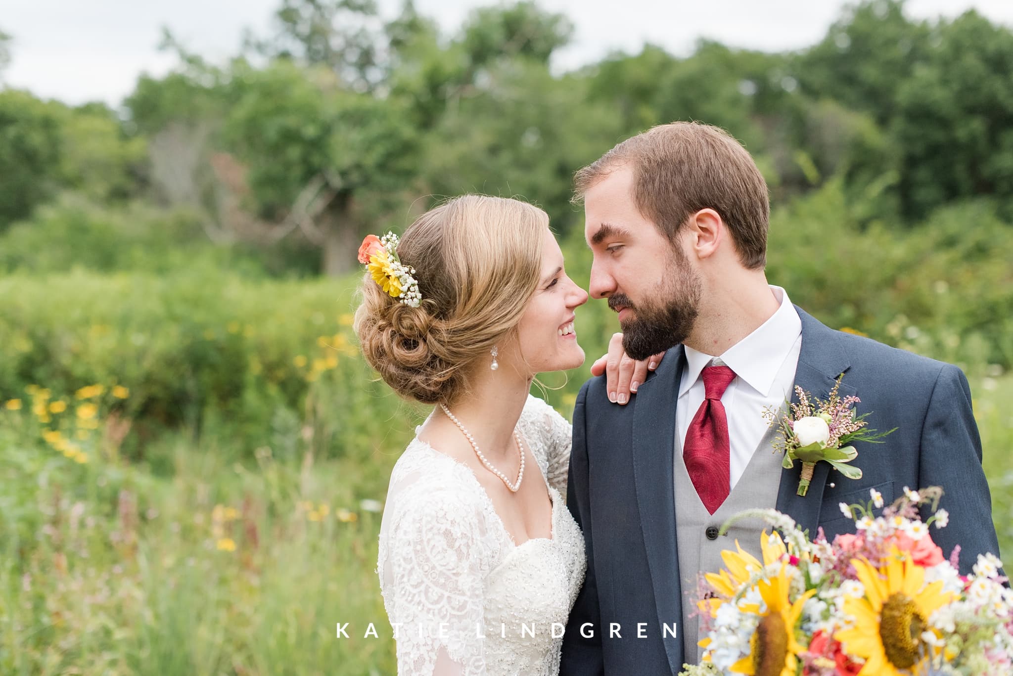 Pella Wedding Photographer