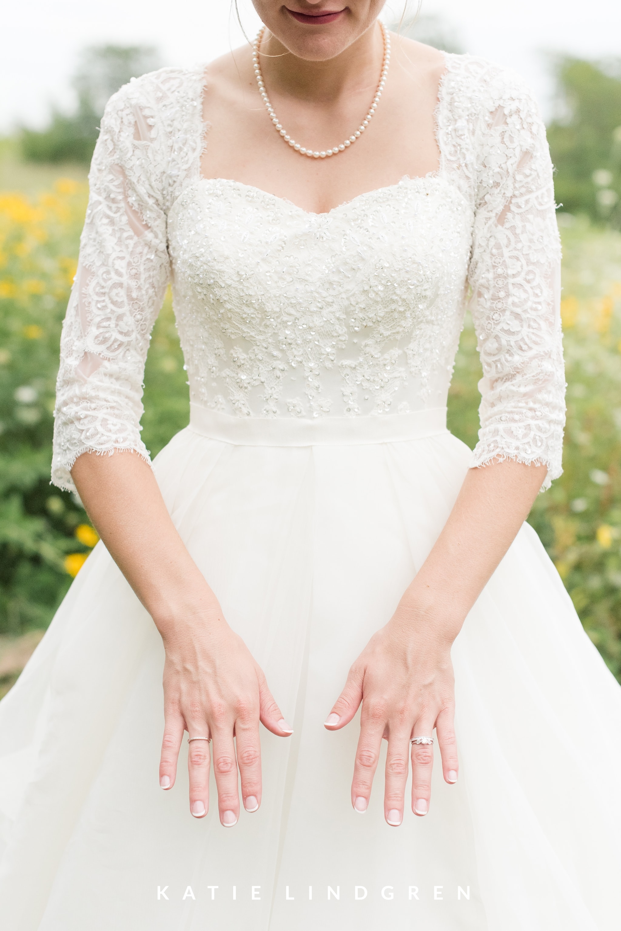 Pella Wedding Photographer