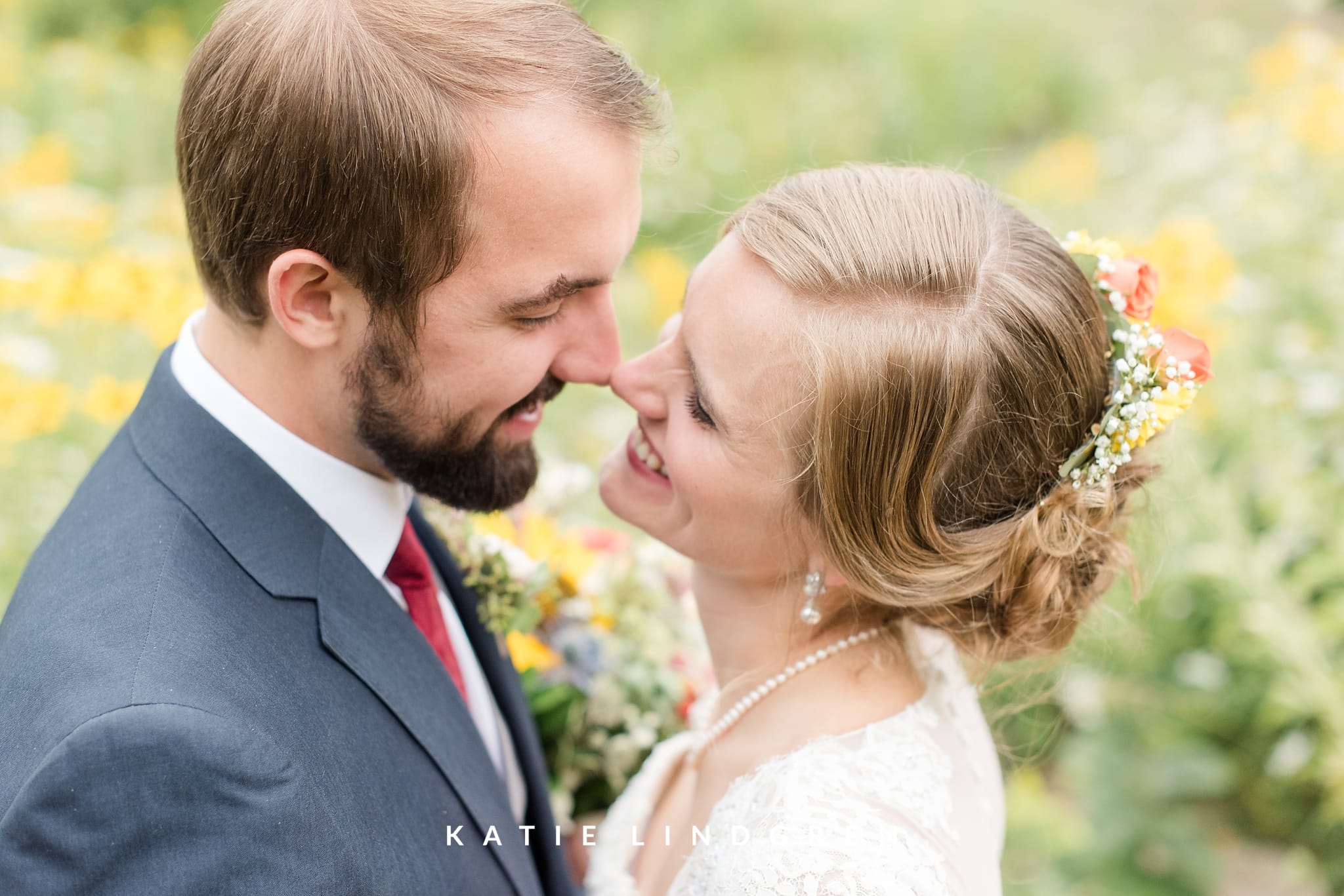 Pella Wedding Photographer
