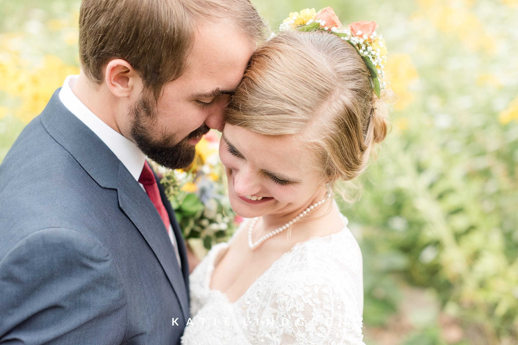 Pella Wedding Photographer