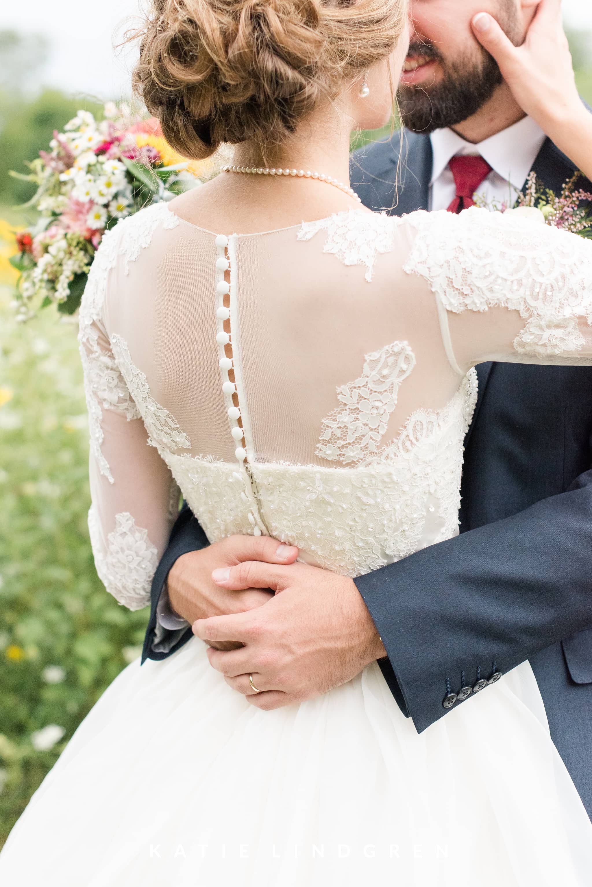 Pella Wedding Photographer