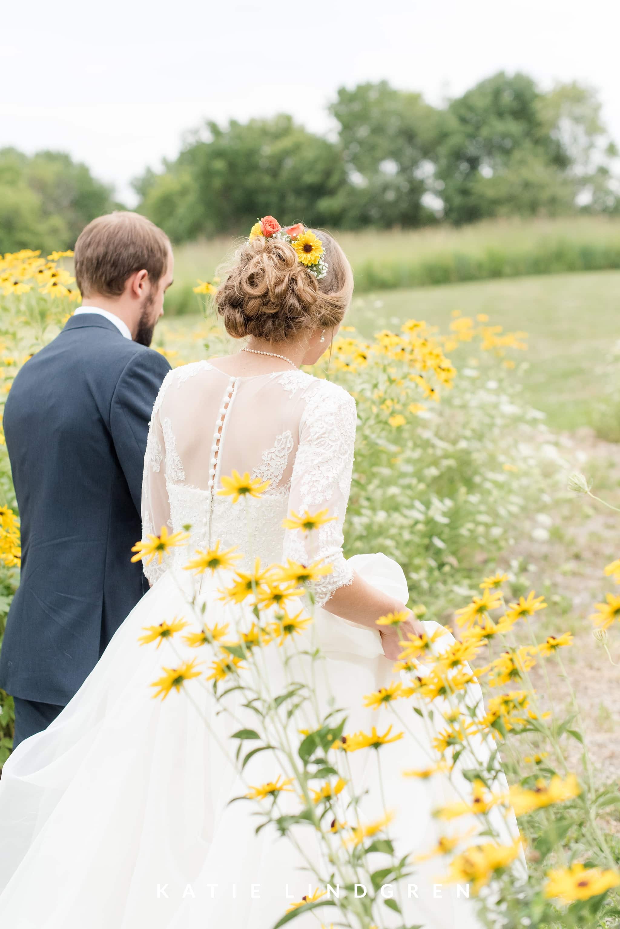 Pella Wedding Photographer