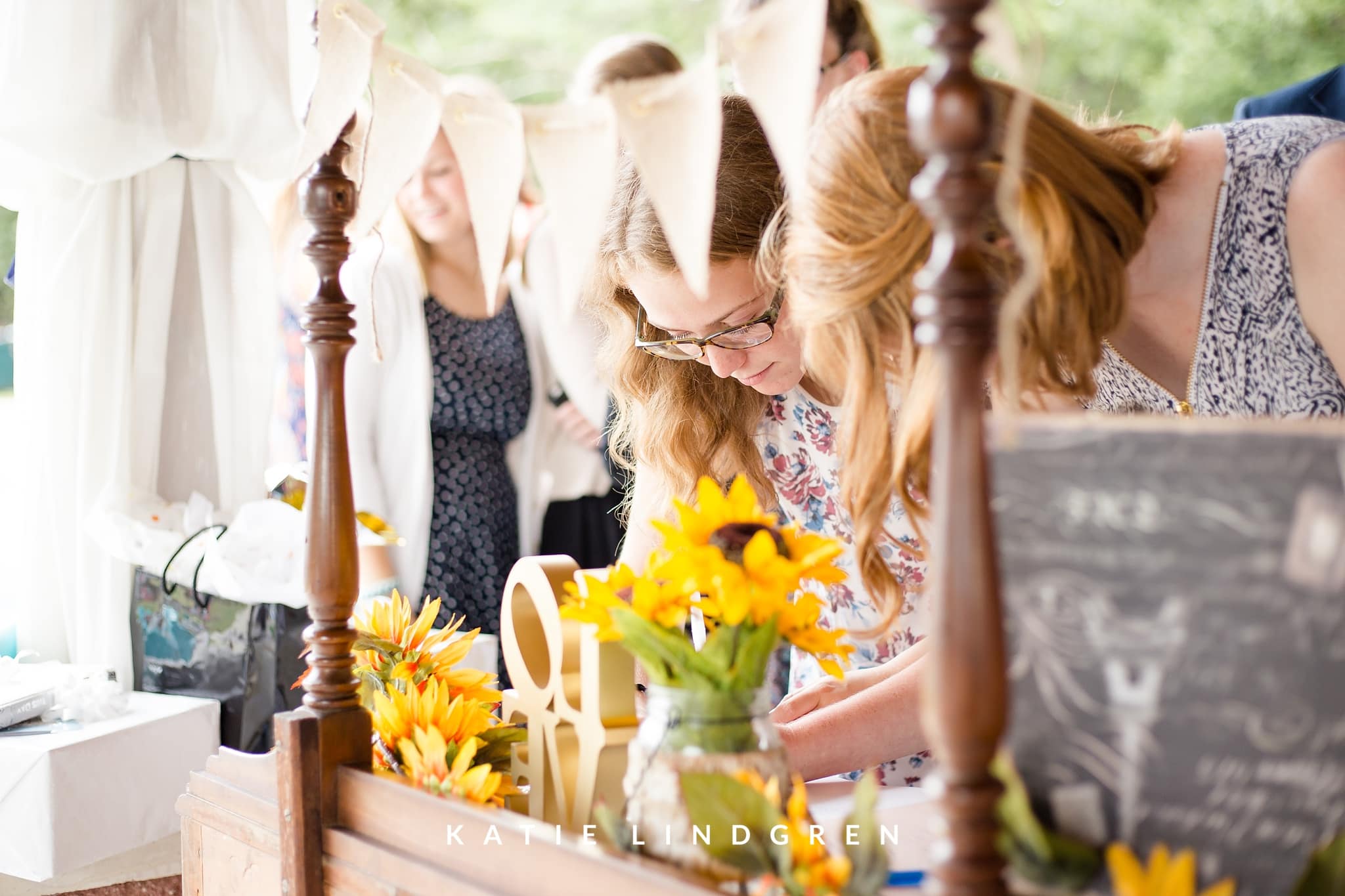 Pella Wedding Photographer
