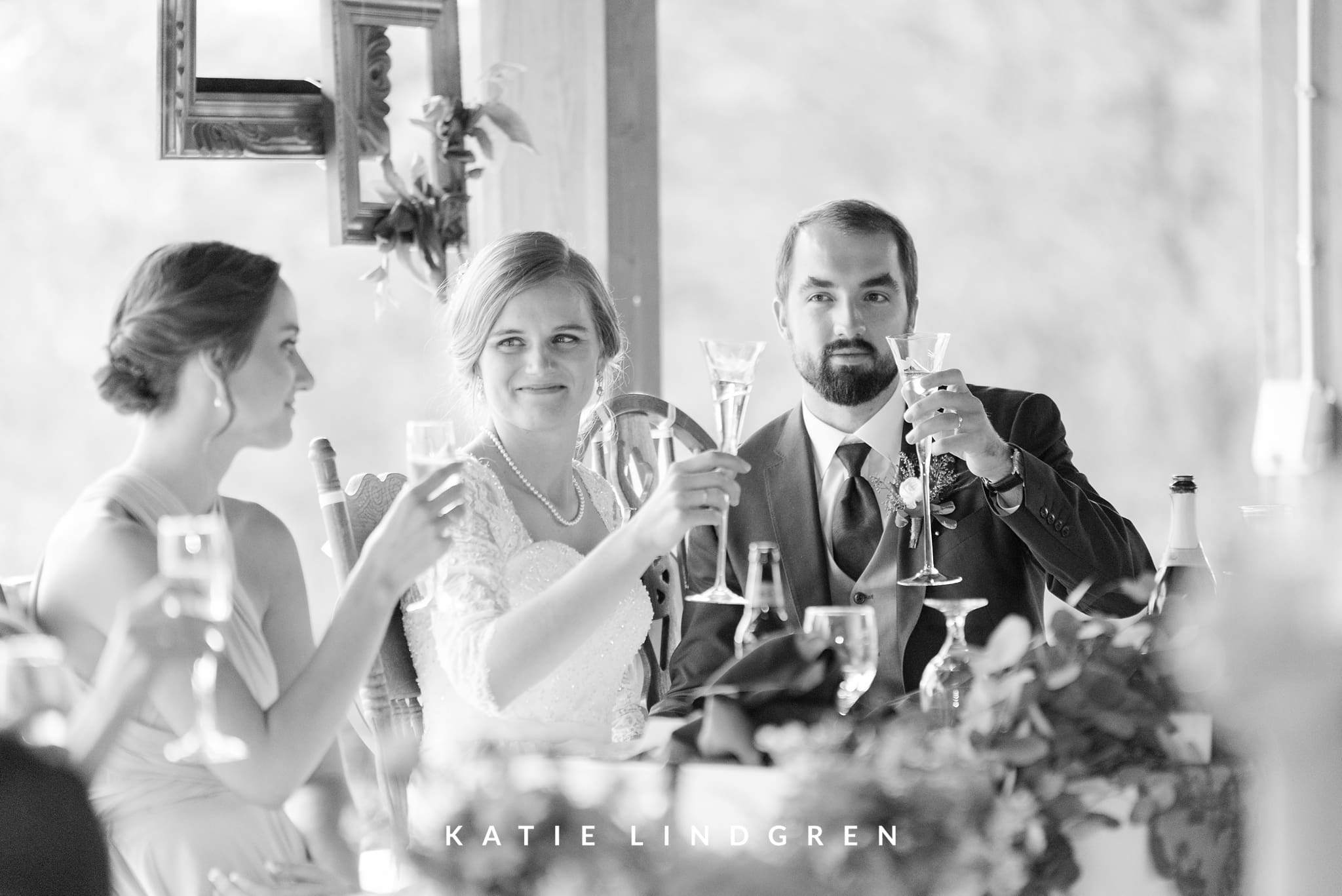 Pella Wedding Photographer