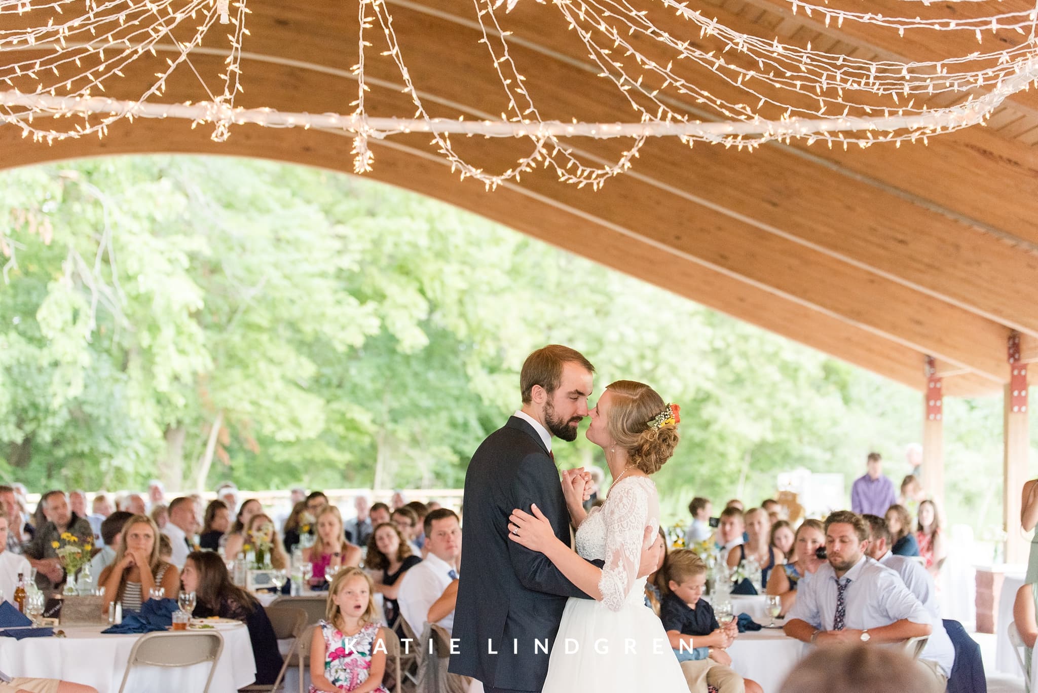 Pella Wedding Photographer