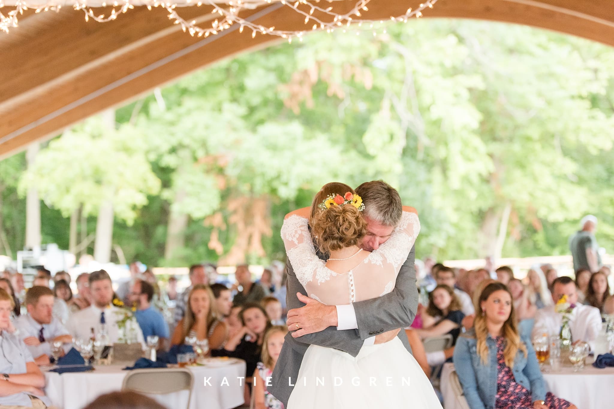 Pella Wedding Photographer