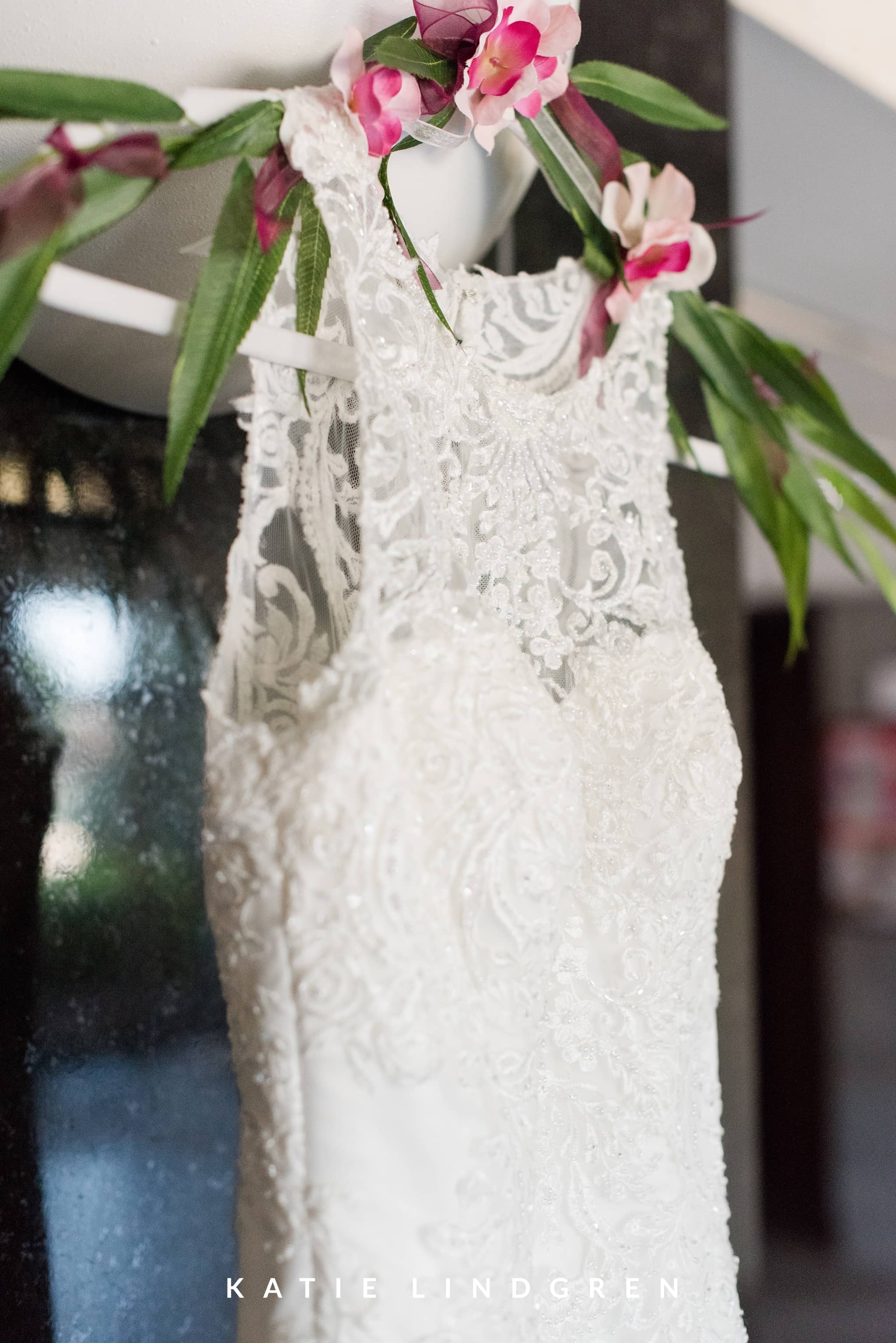 Iowa Wedding Photographer