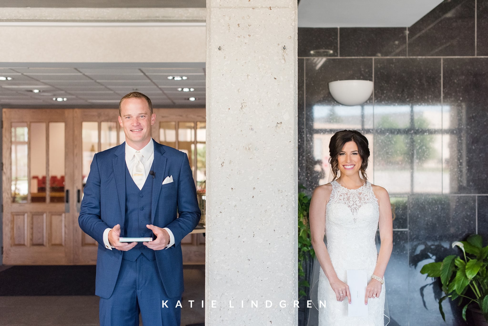 Iowa Wedding Photographer