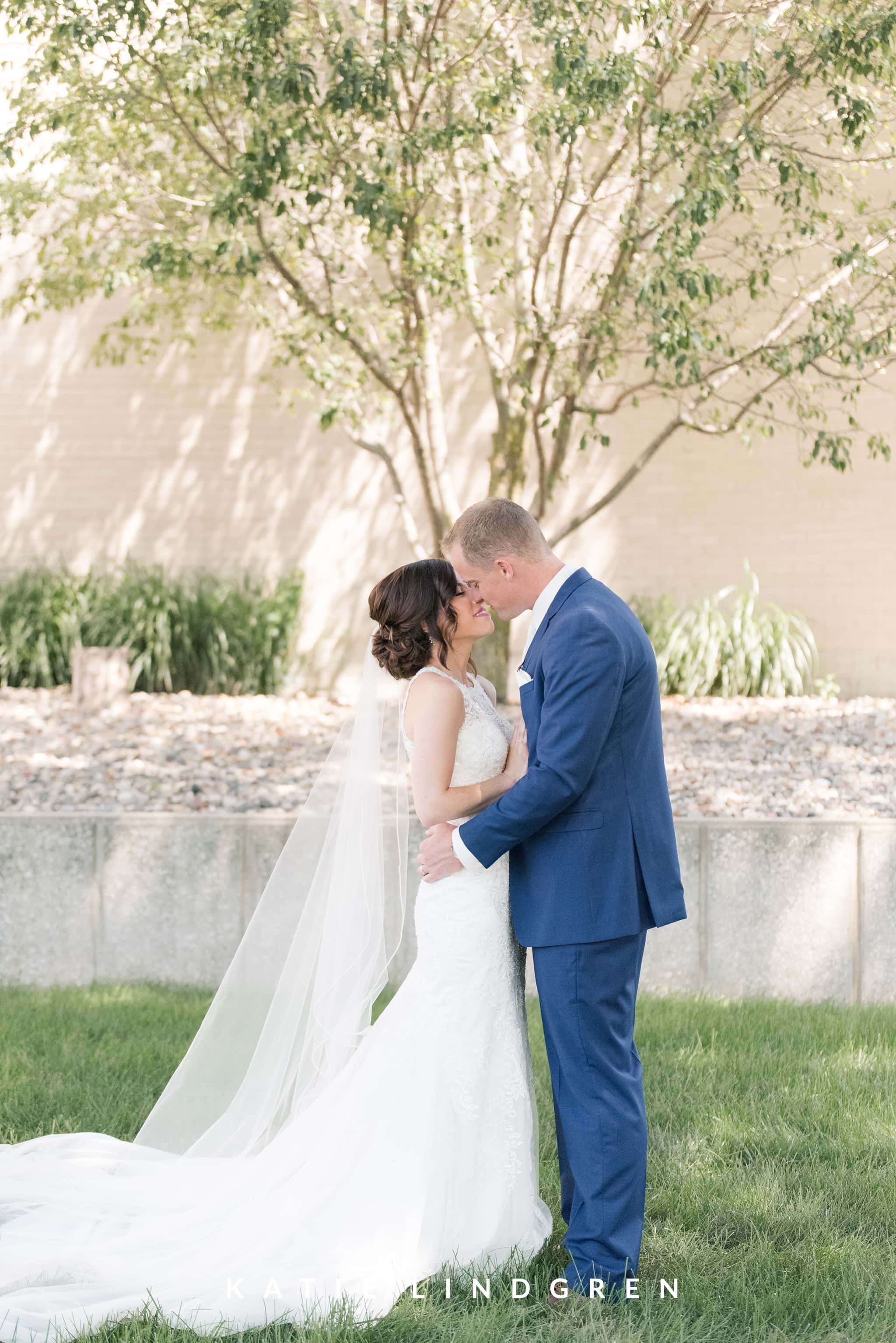 Iowa Wedding Photographer