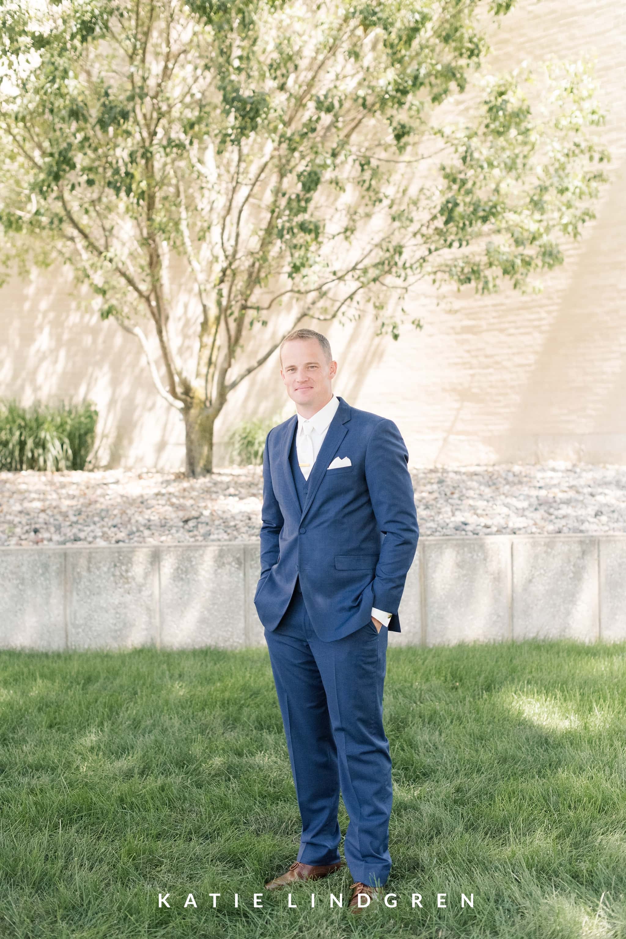 Iowa Wedding Photographer