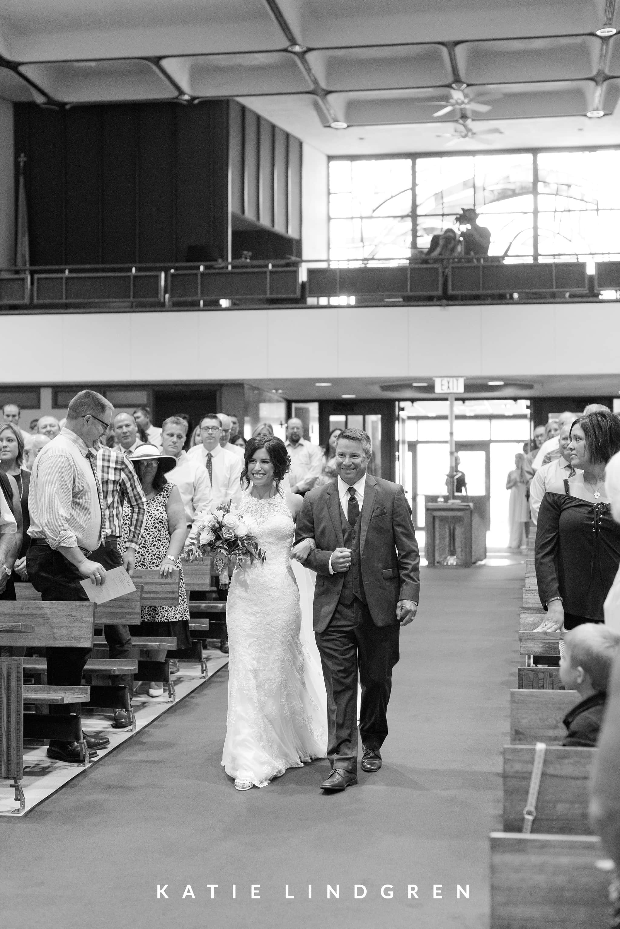 Iowa Wedding Photographer