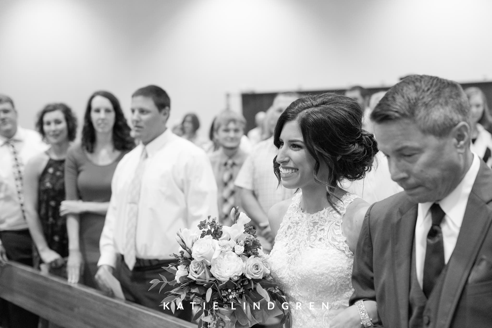 Iowa Wedding Photographer