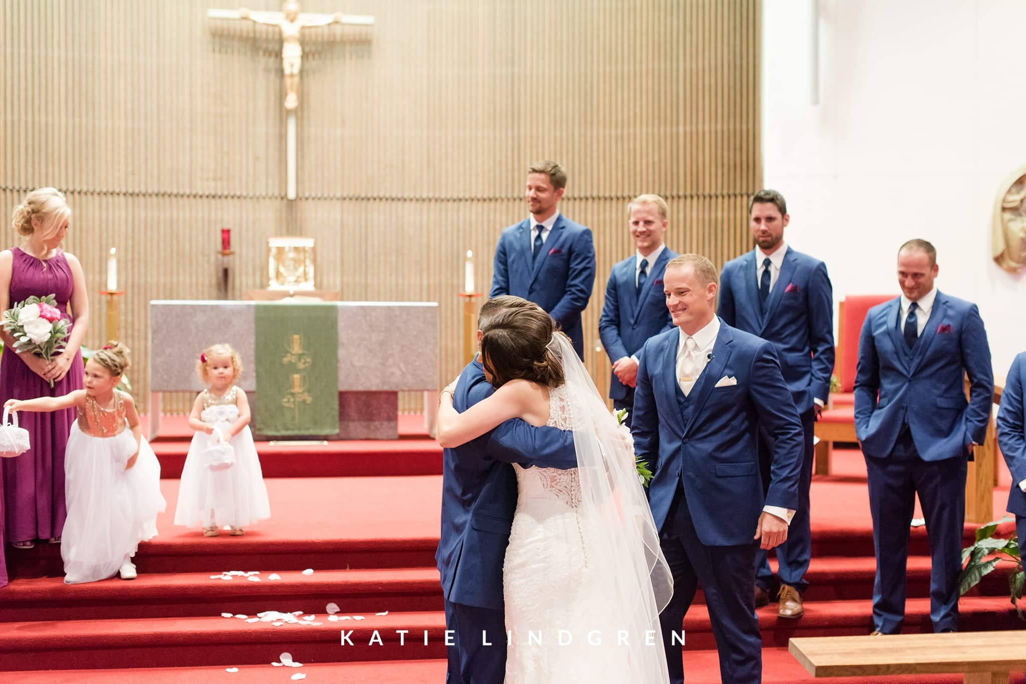 Iowa Wedding Photographer