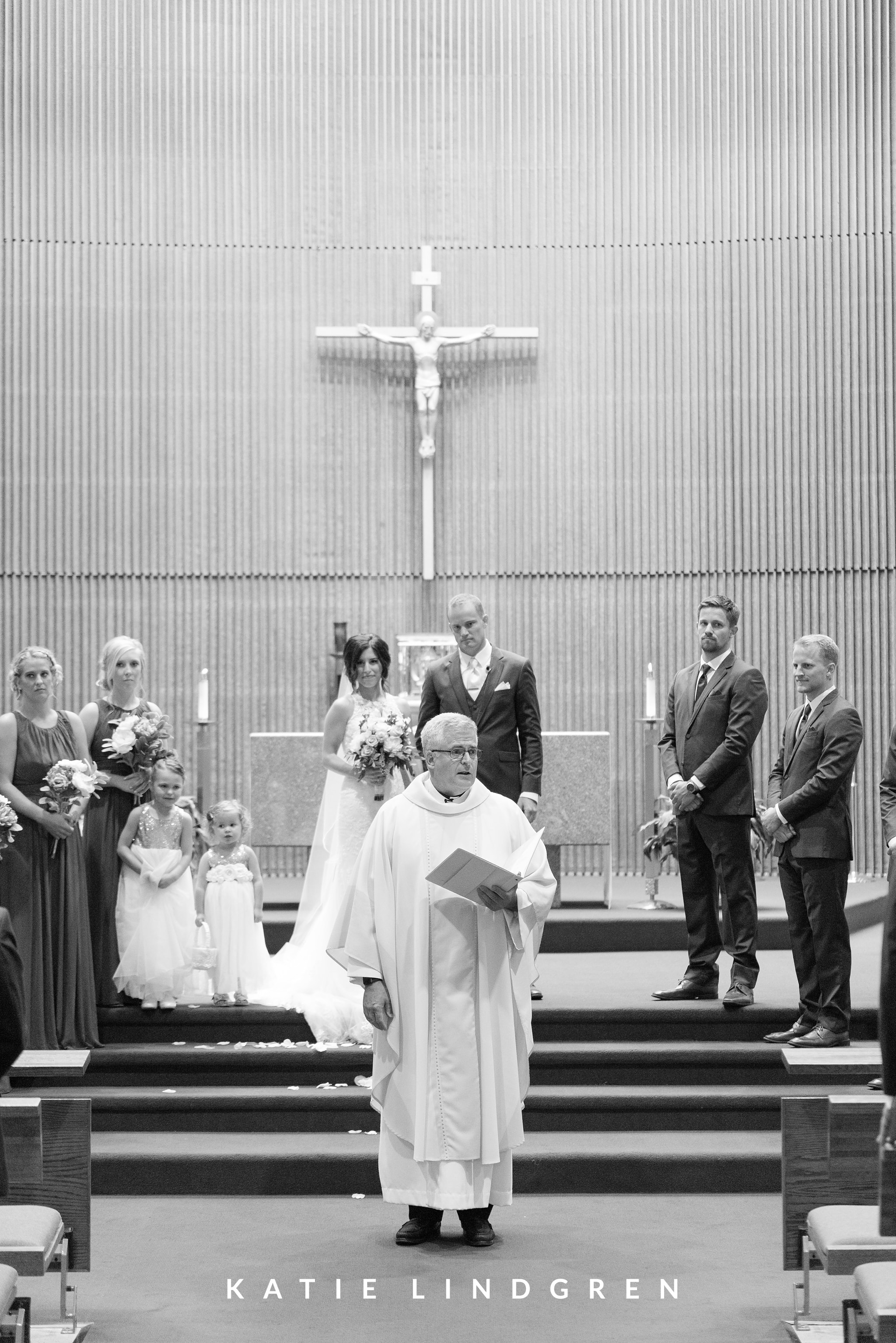 Iowa Wedding Photographer
