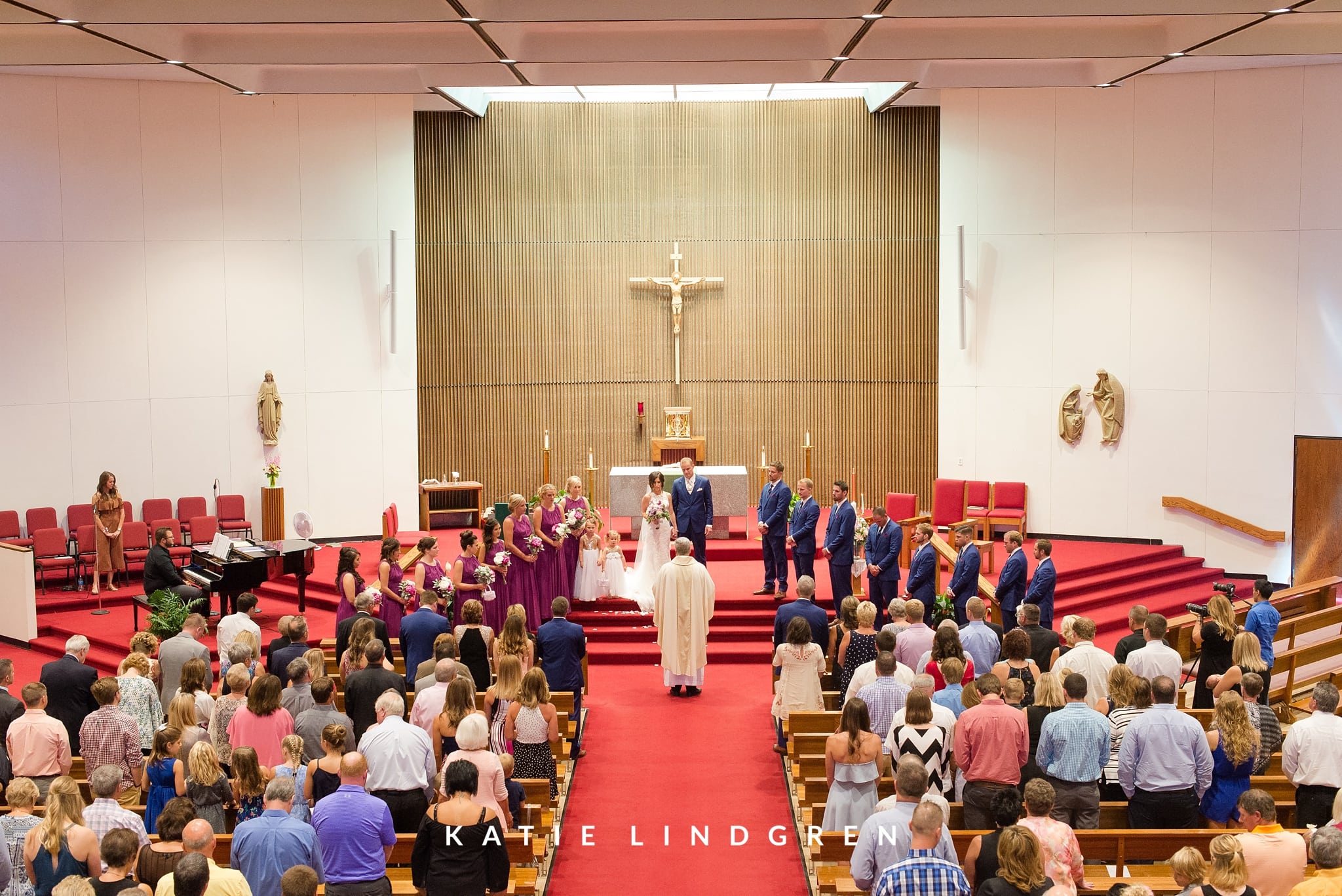 Iowa Wedding Photographer