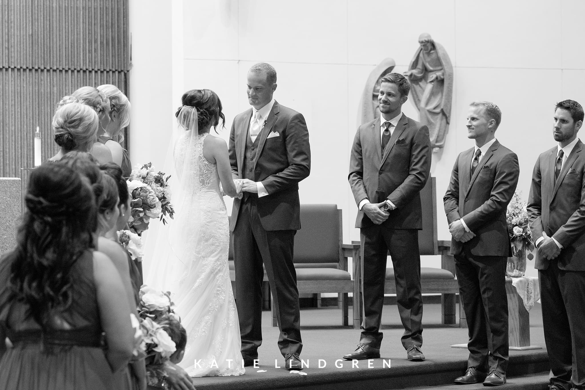 Iowa Wedding Photographer