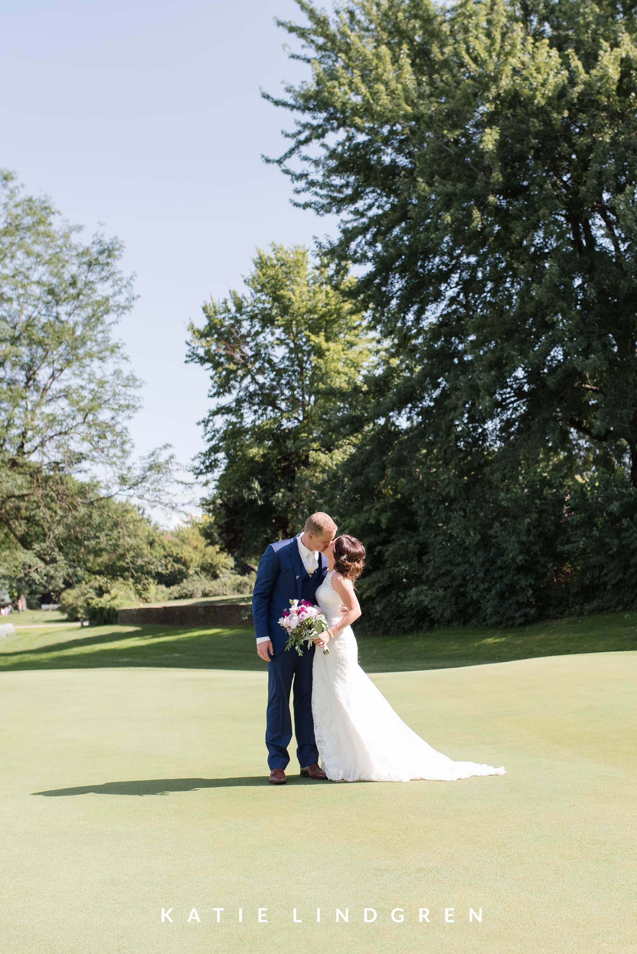 Iowa Wedding Photographer