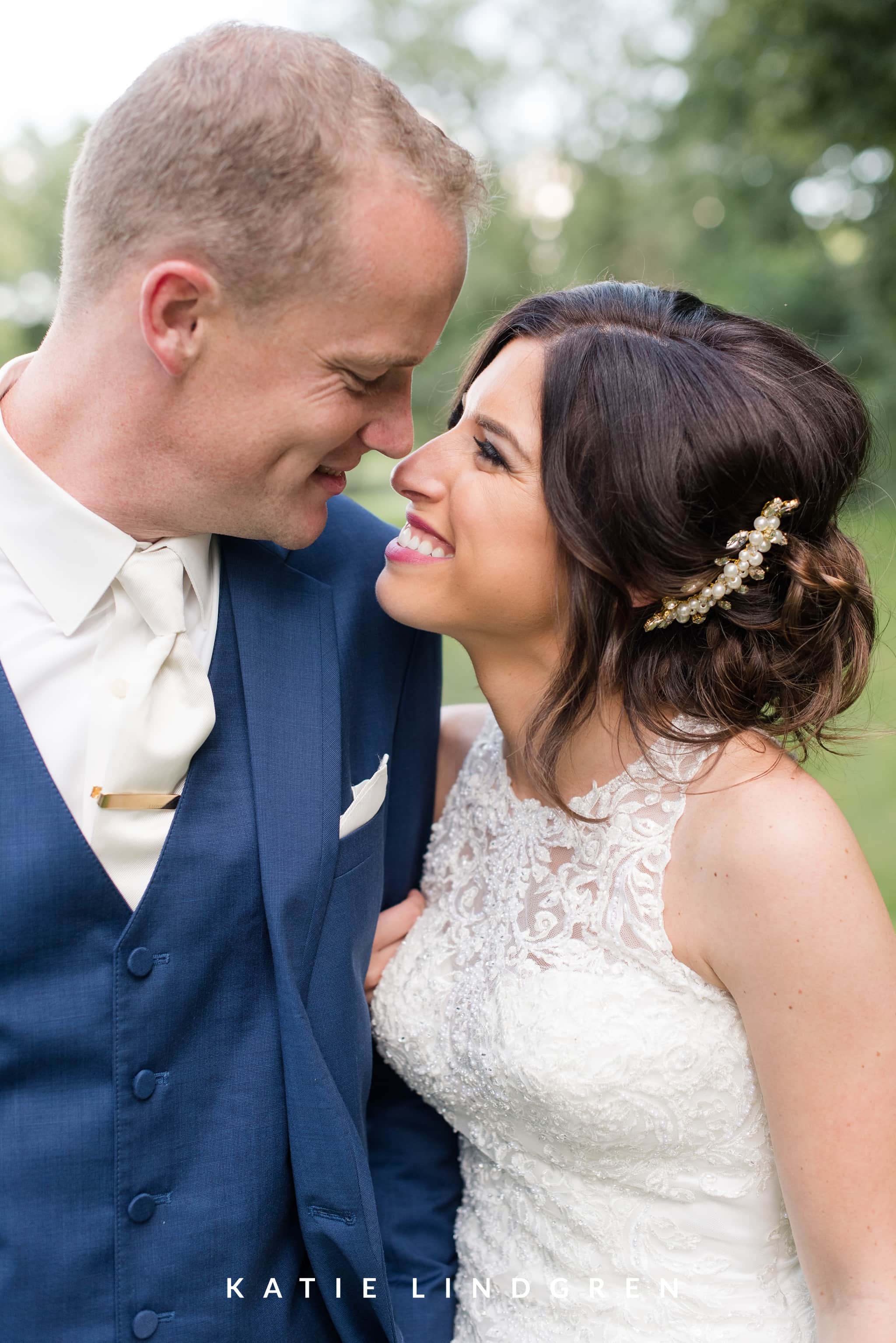 Iowa Wedding Photographer