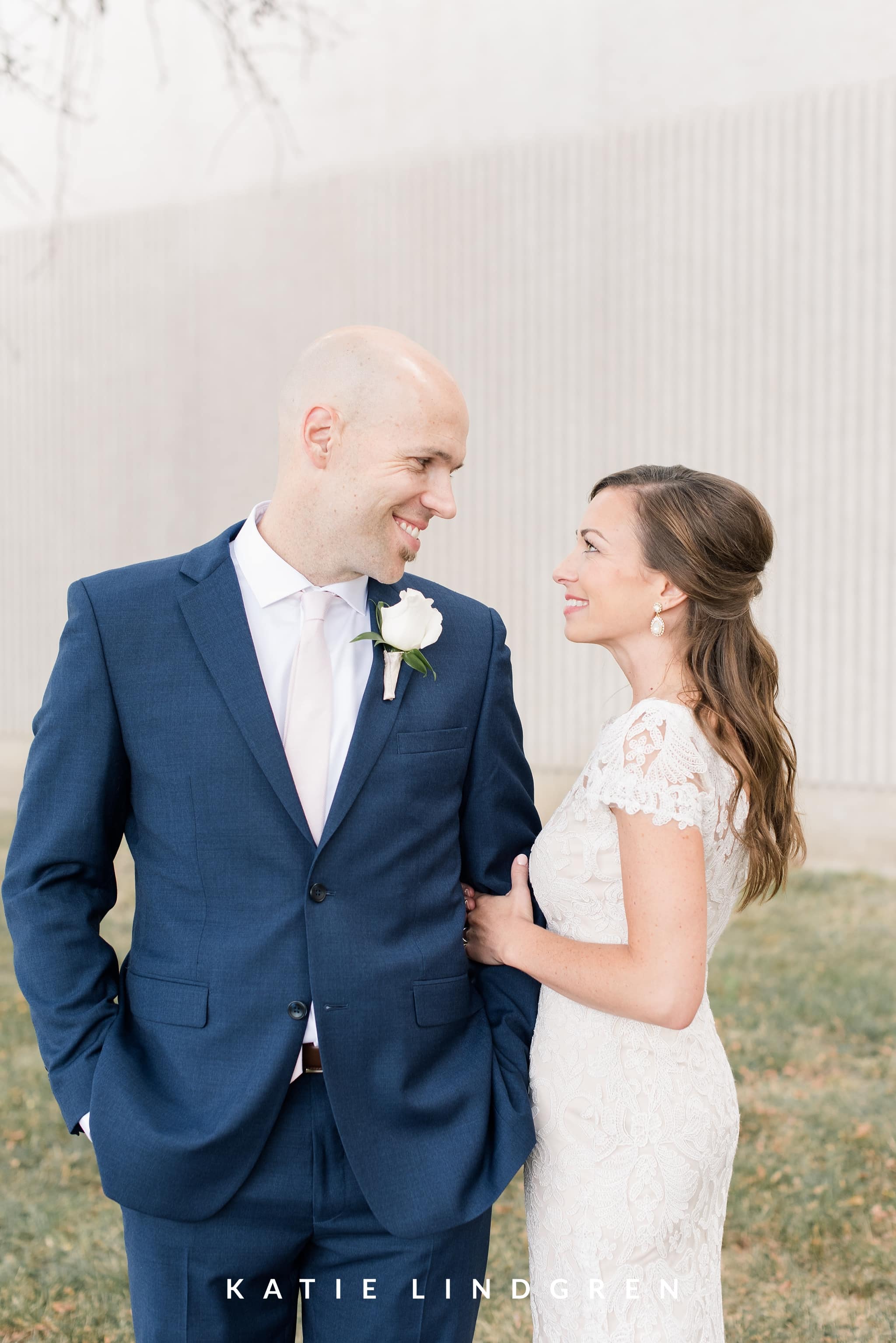 Des Moines Wedding Photographer