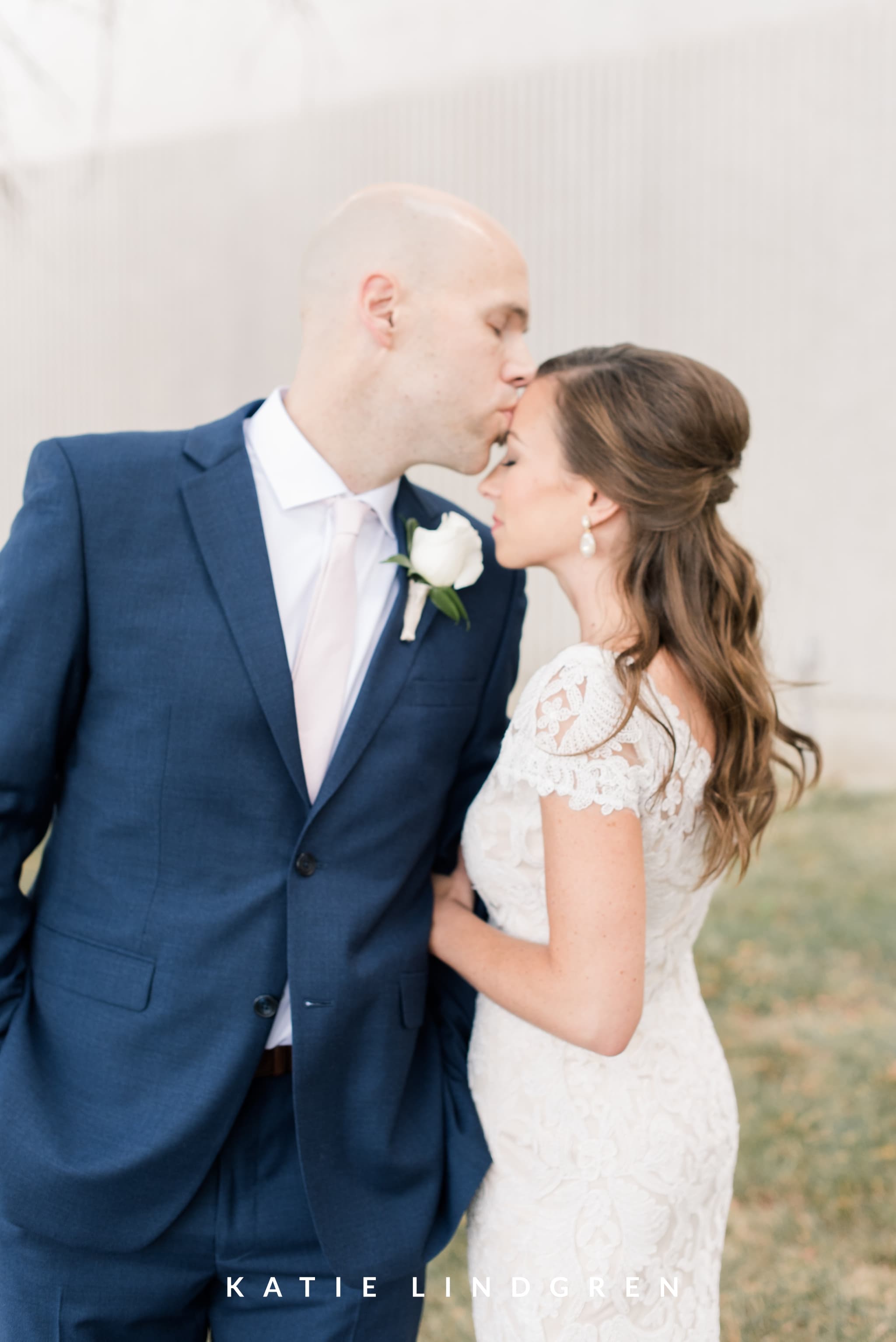 Des Moines Wedding Photographer