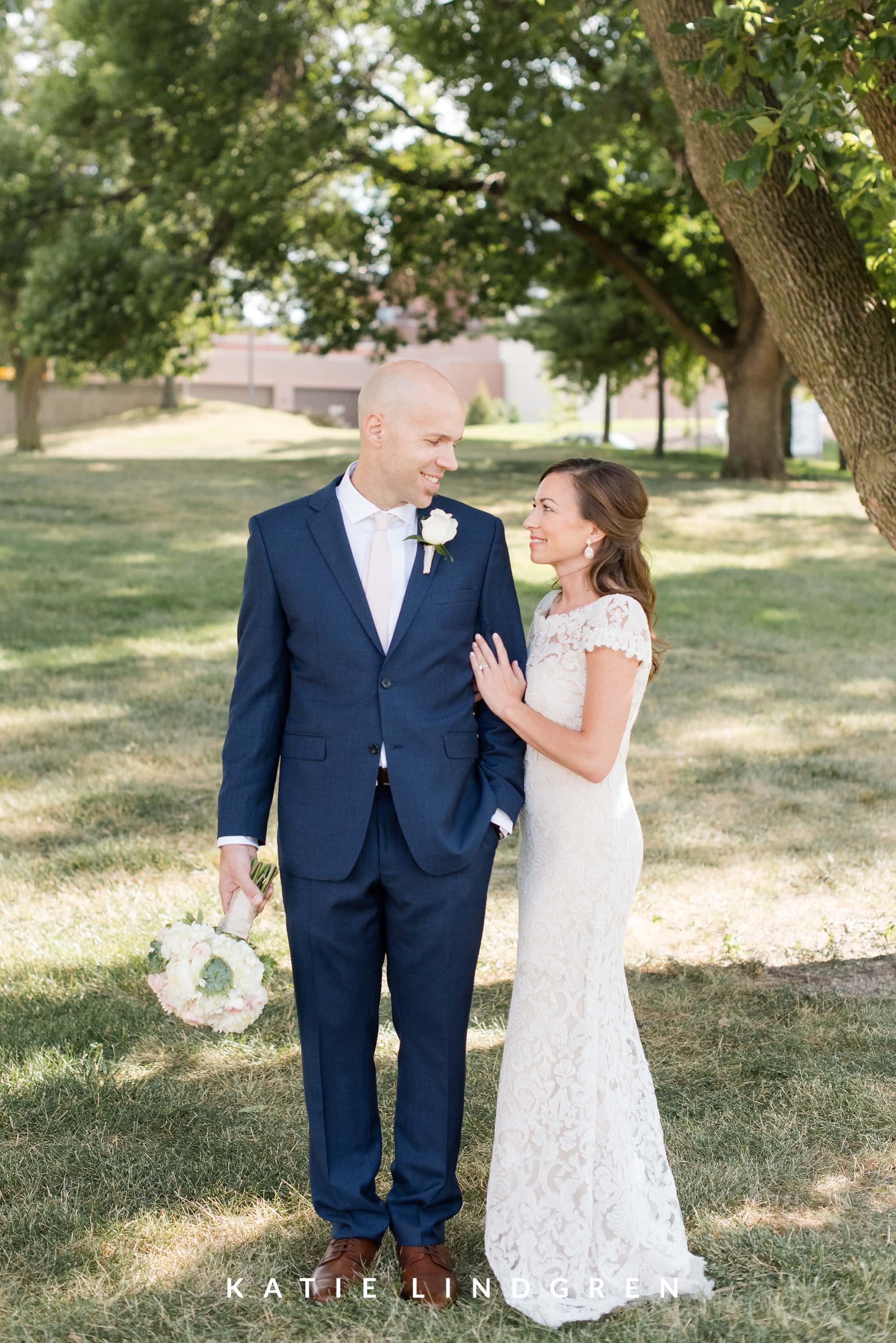 Des Moines Wedding Photographer