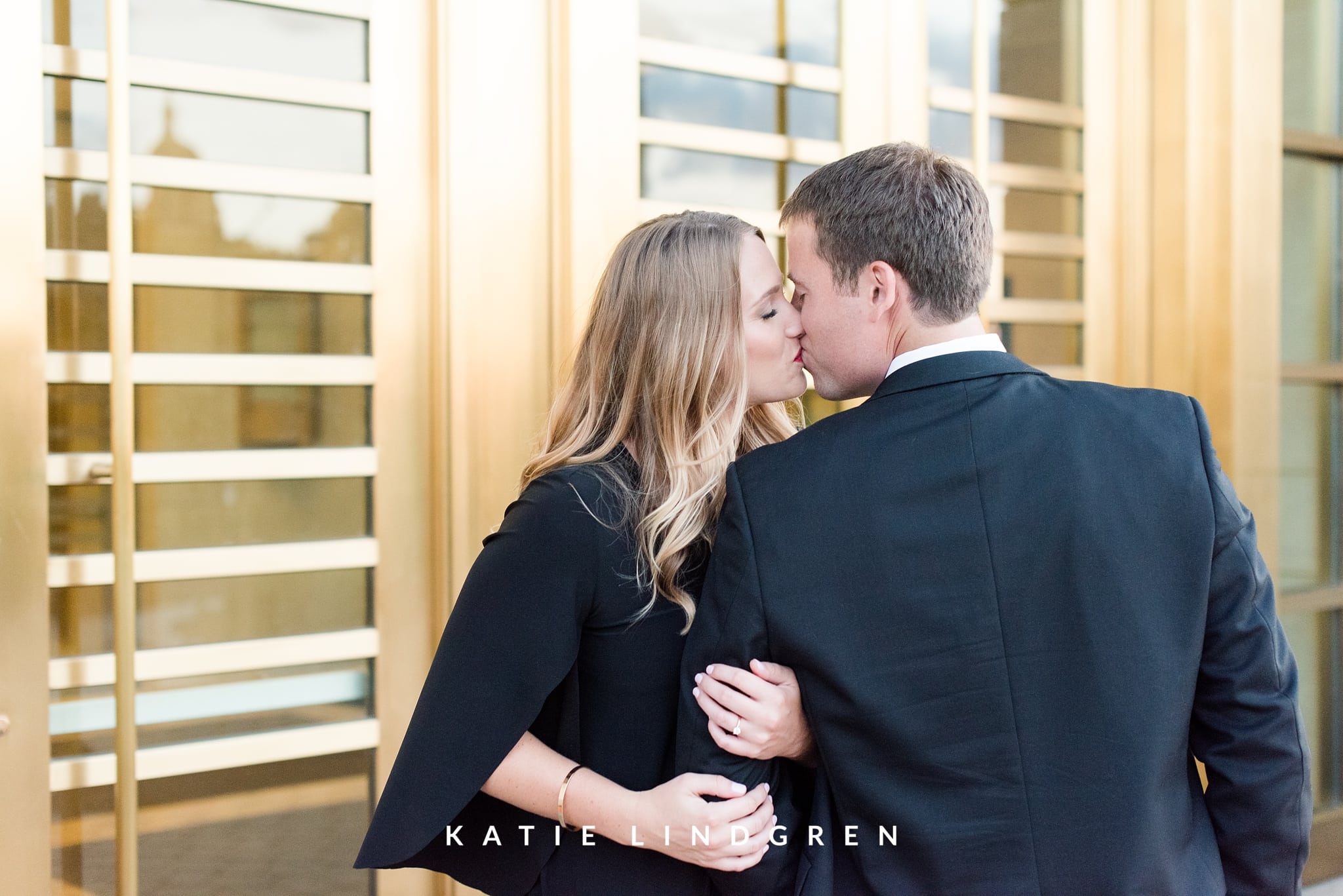 Downtown Des Moines Engagement Session