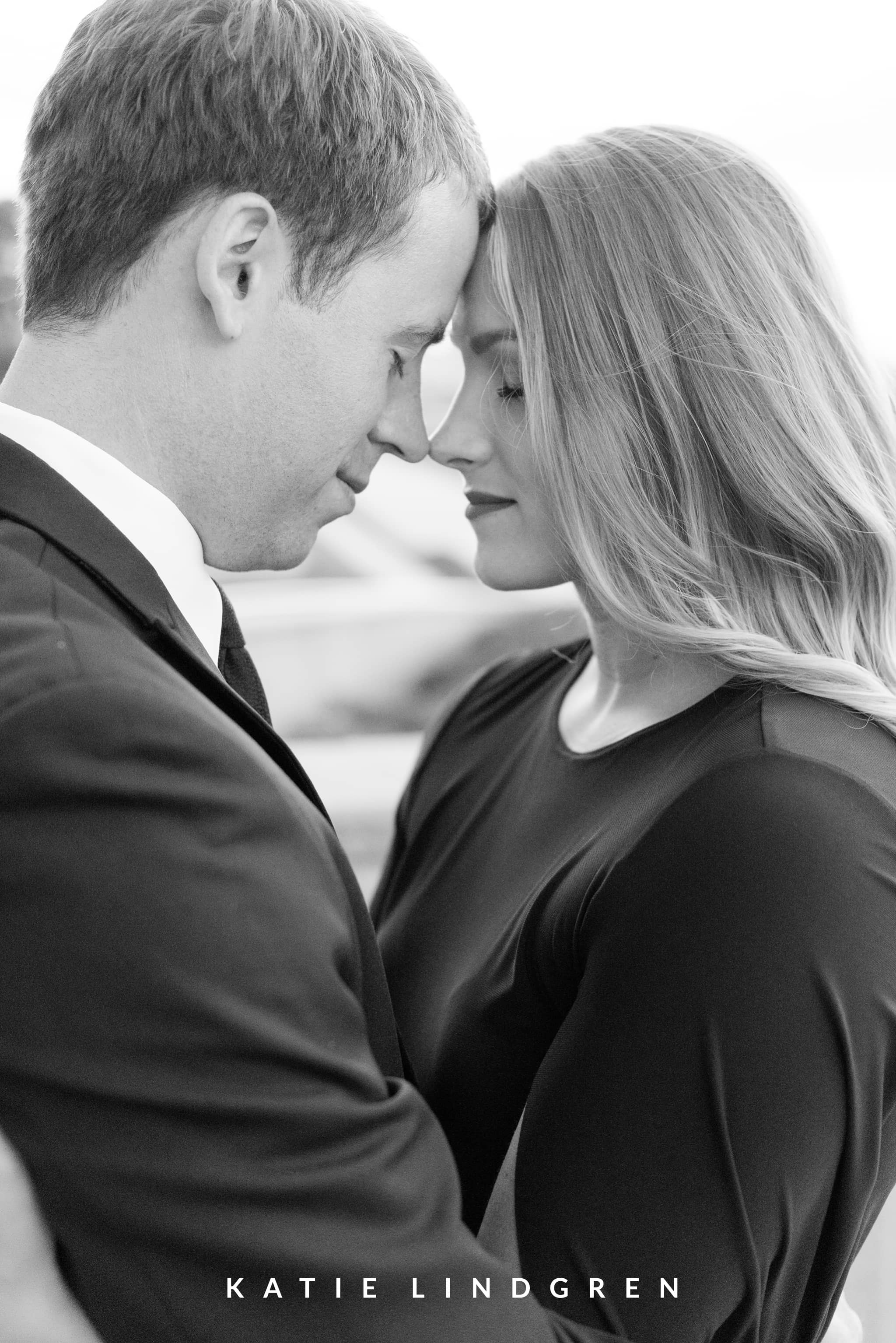 Downtown Des Moines Engagement Session