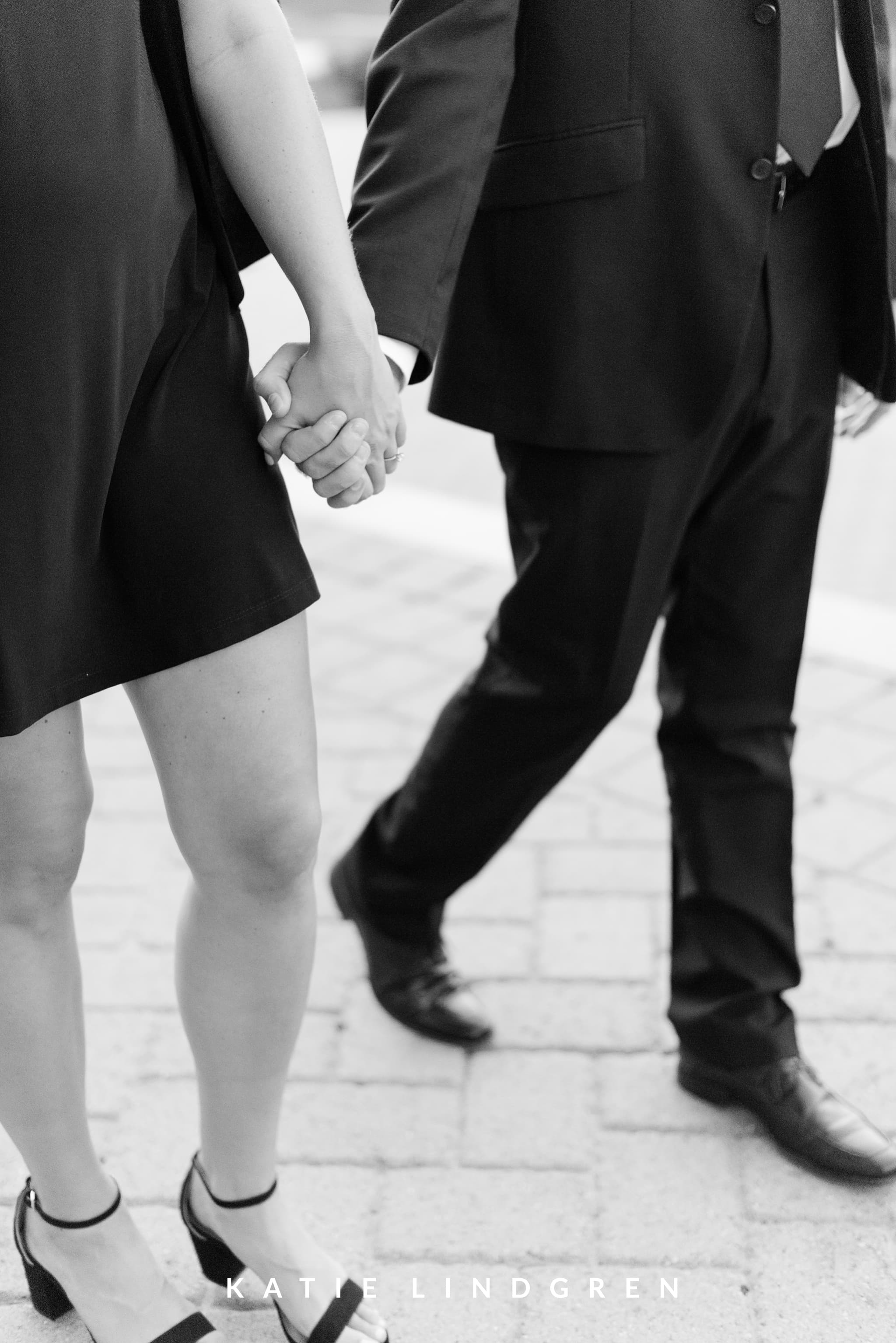 Downtown Des Moines Engagement Session