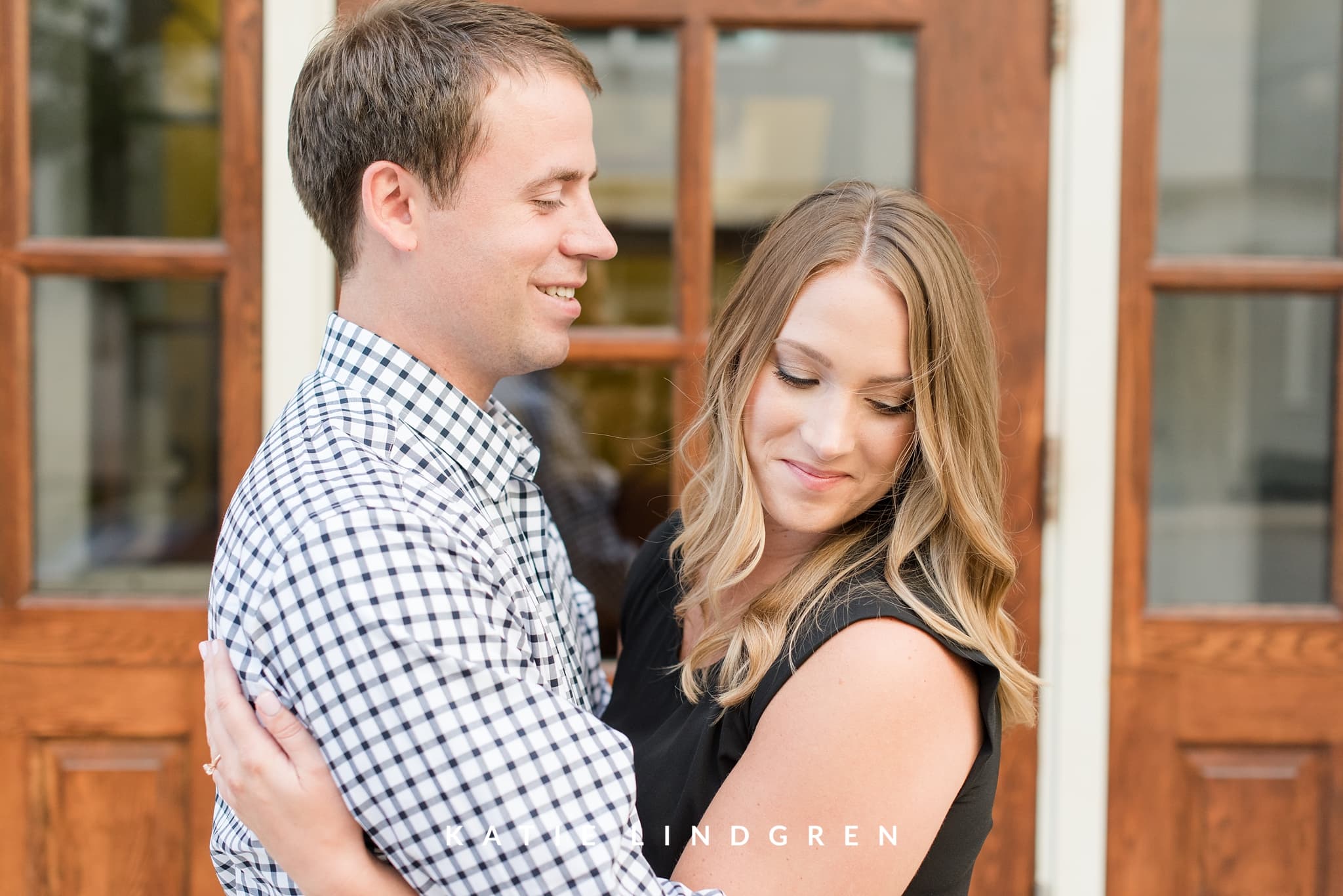 Downtown Des Moines Engagement Session