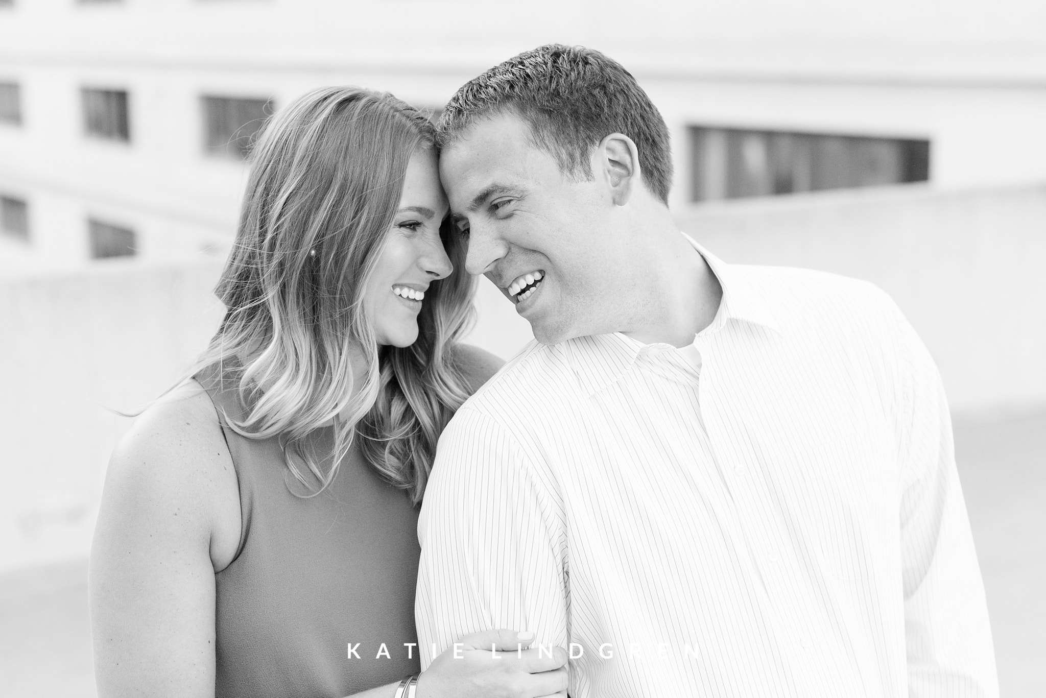 Downtown Des Moines Engagement Session
