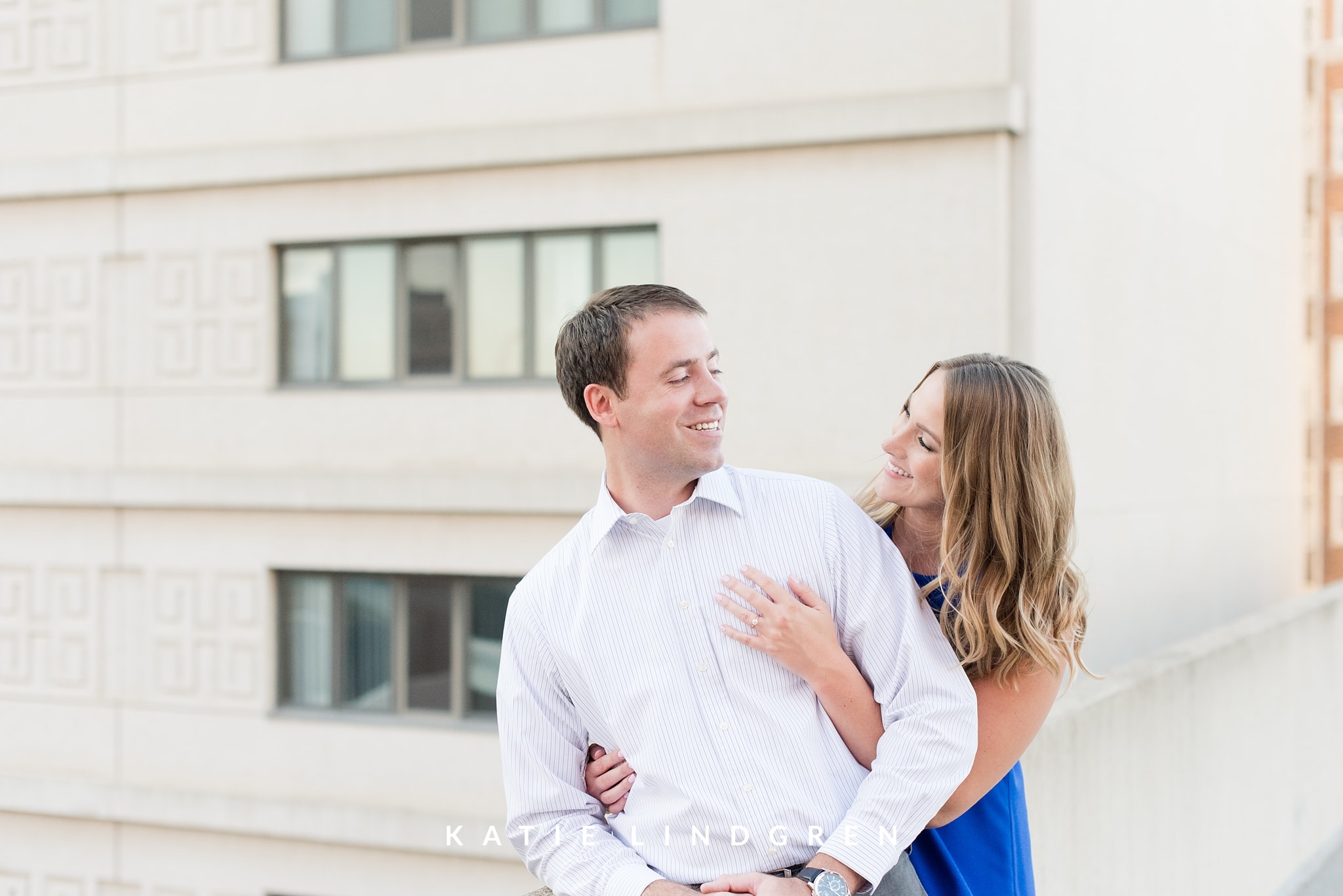 Downtown Des Moines Engagement Session
