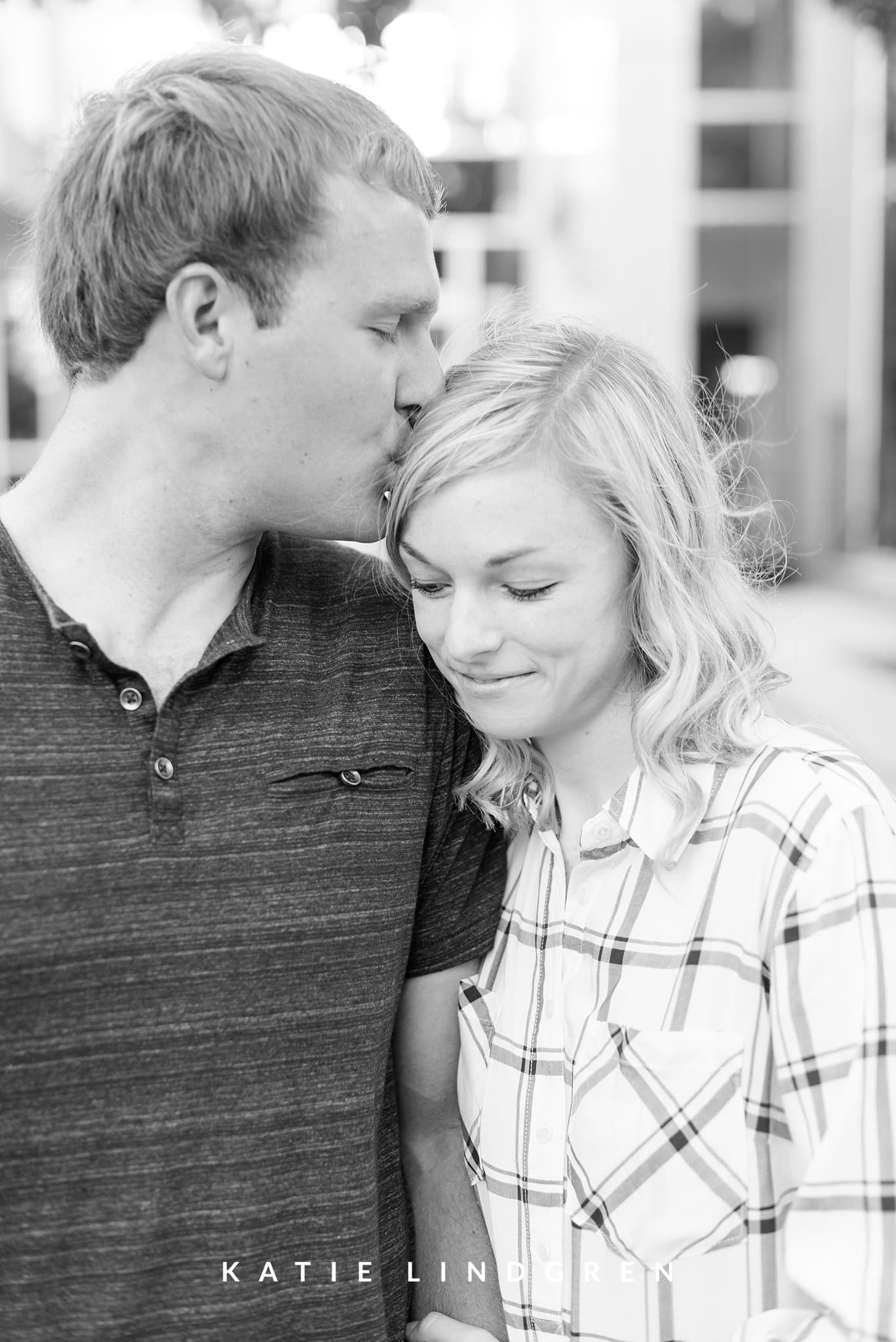 Des Moines Wedding Photographer