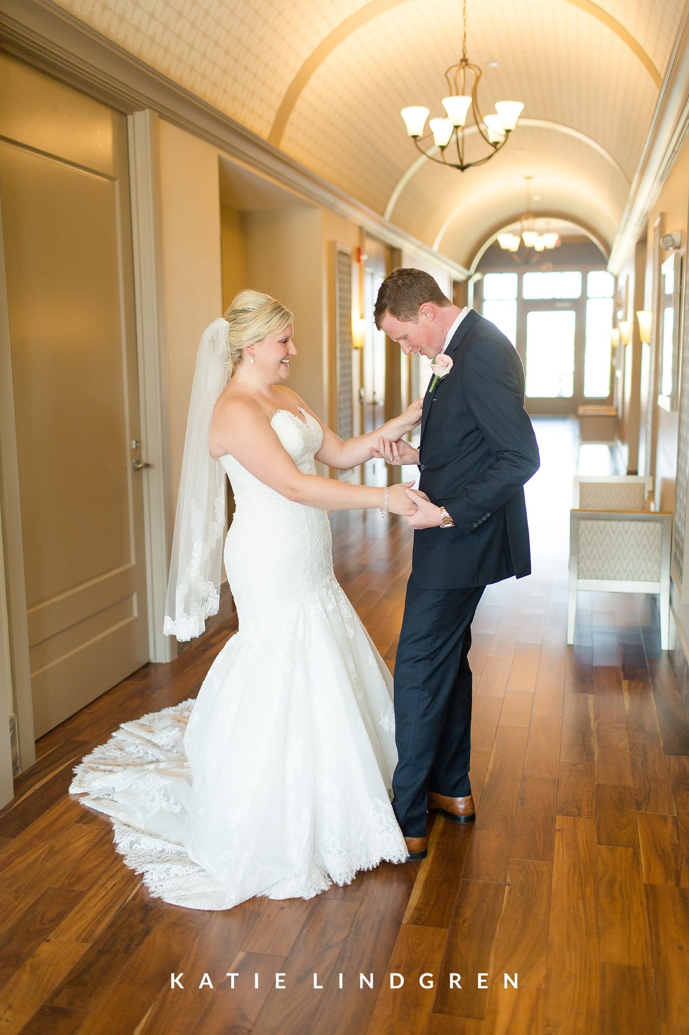 Des Moines Wedding Photographer