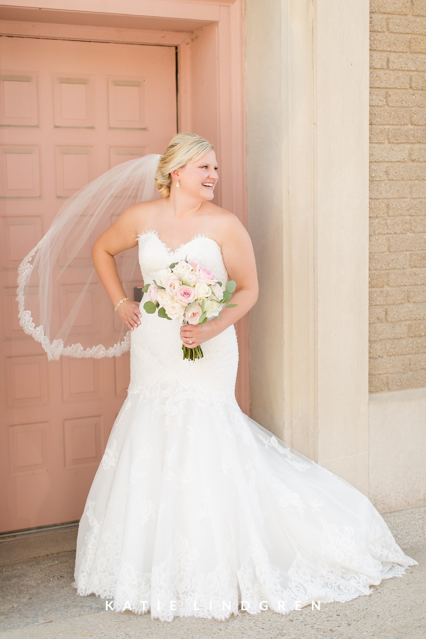 Des Moines Wedding Photographer