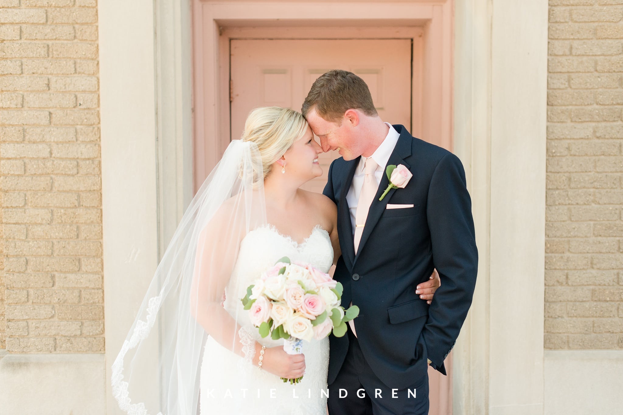 Des Moines Wedding Photographer