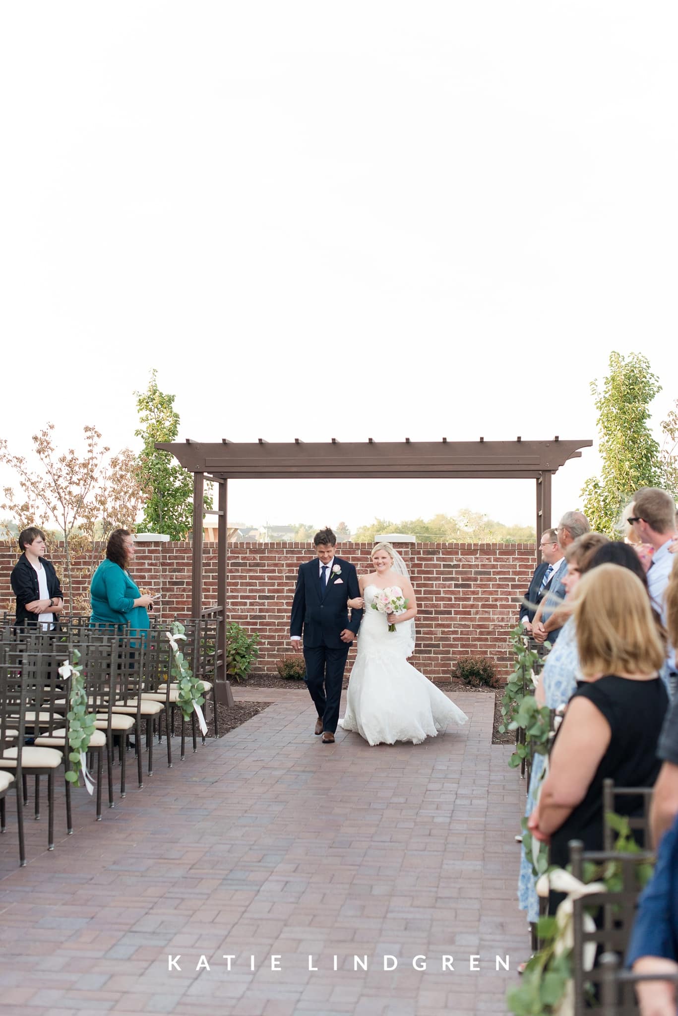Des Moines Wedding Photographer