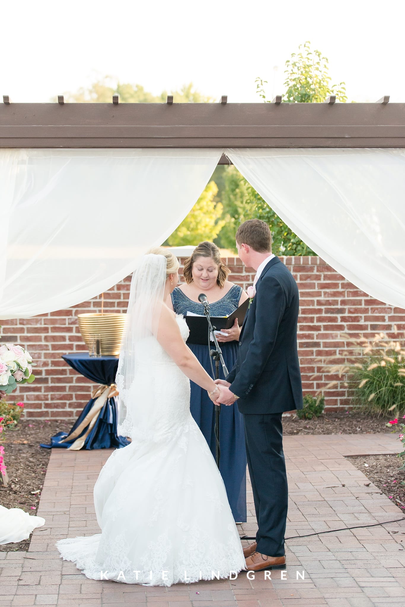 Des Moines Wedding Photographer
