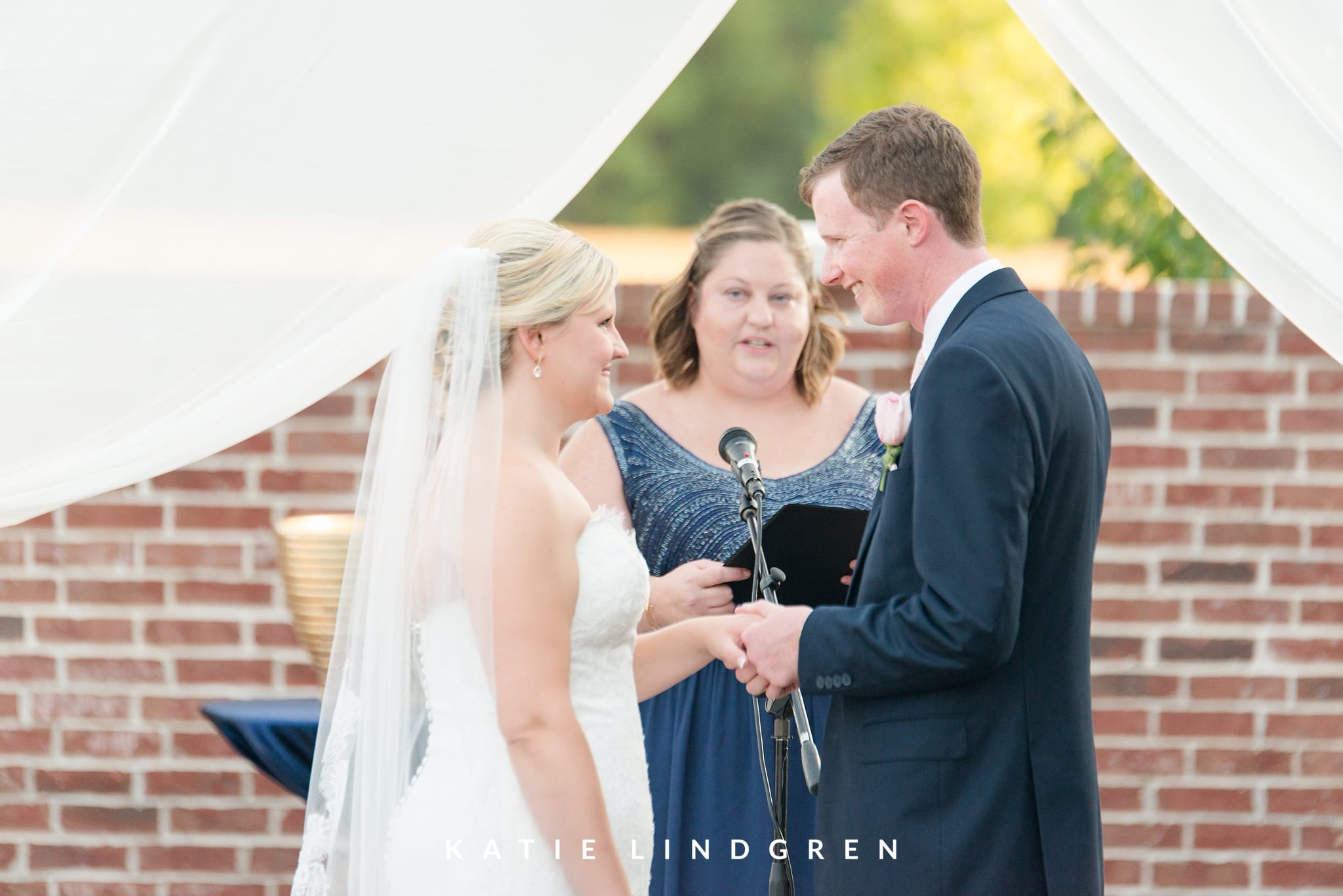Des Moines Wedding Photographer