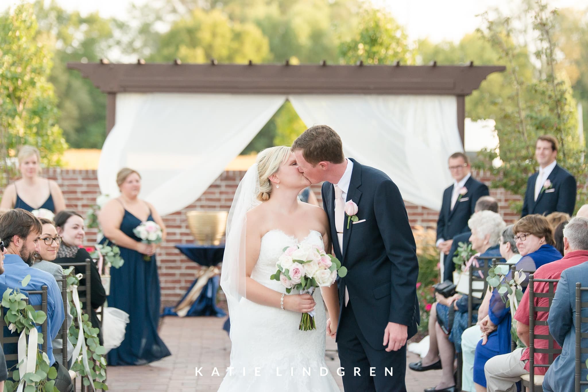 Des Moines Wedding Photographer