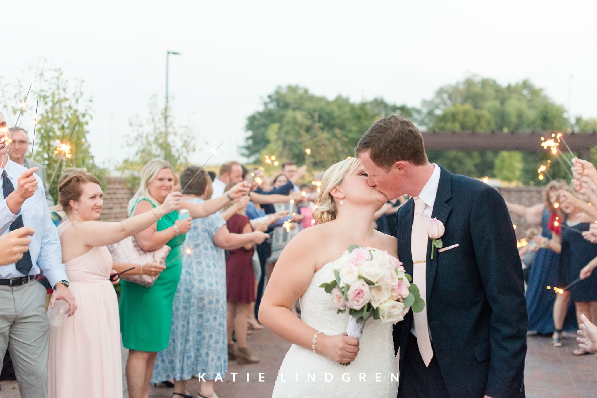 Des Moines Wedding Photographer