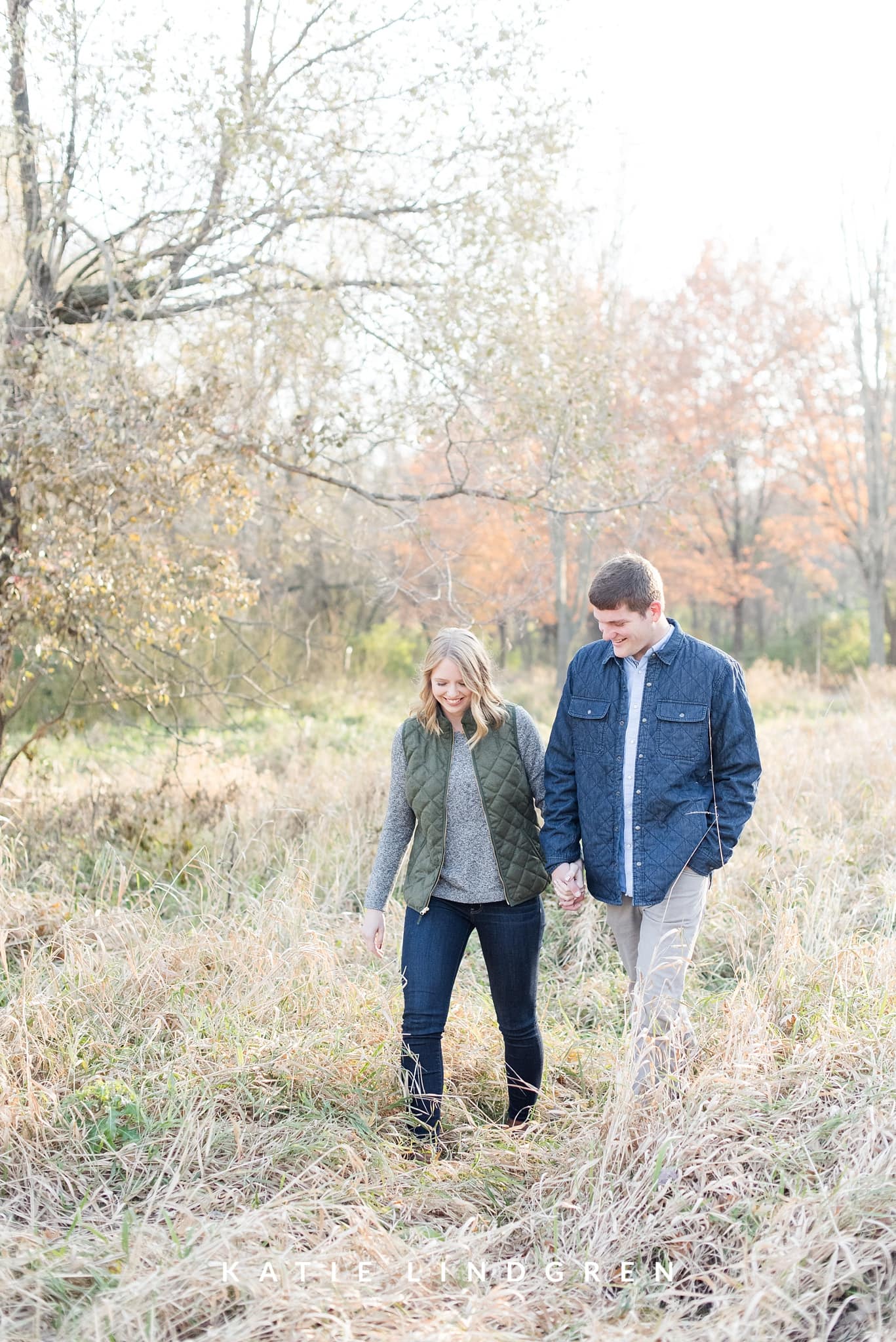 Des Moines Fall Engagement Session