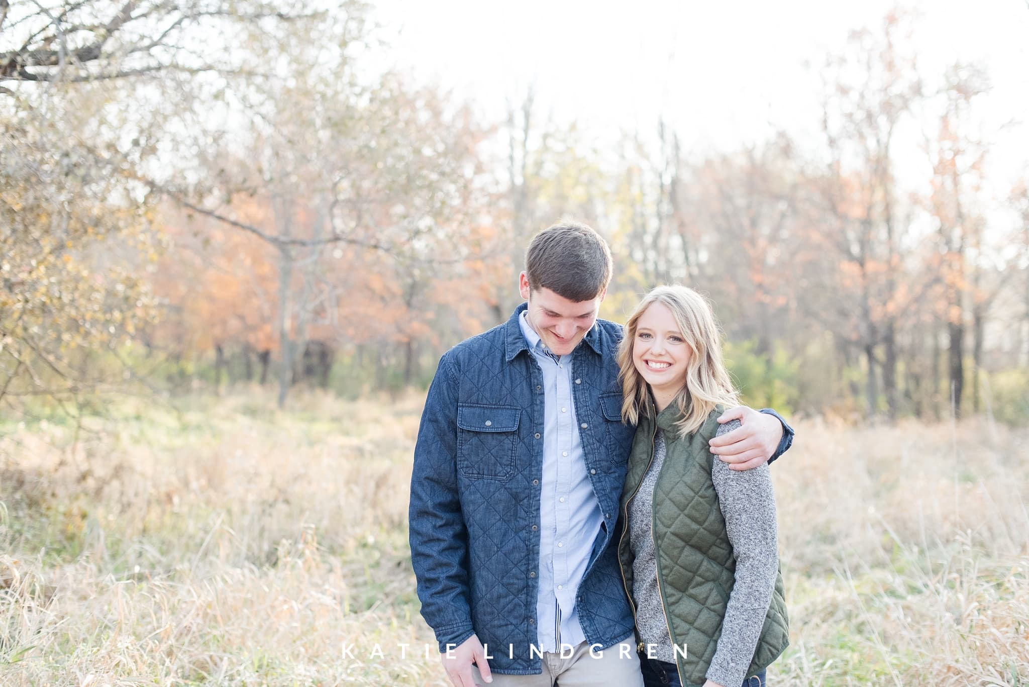 Des Moines Fall Engagement Session